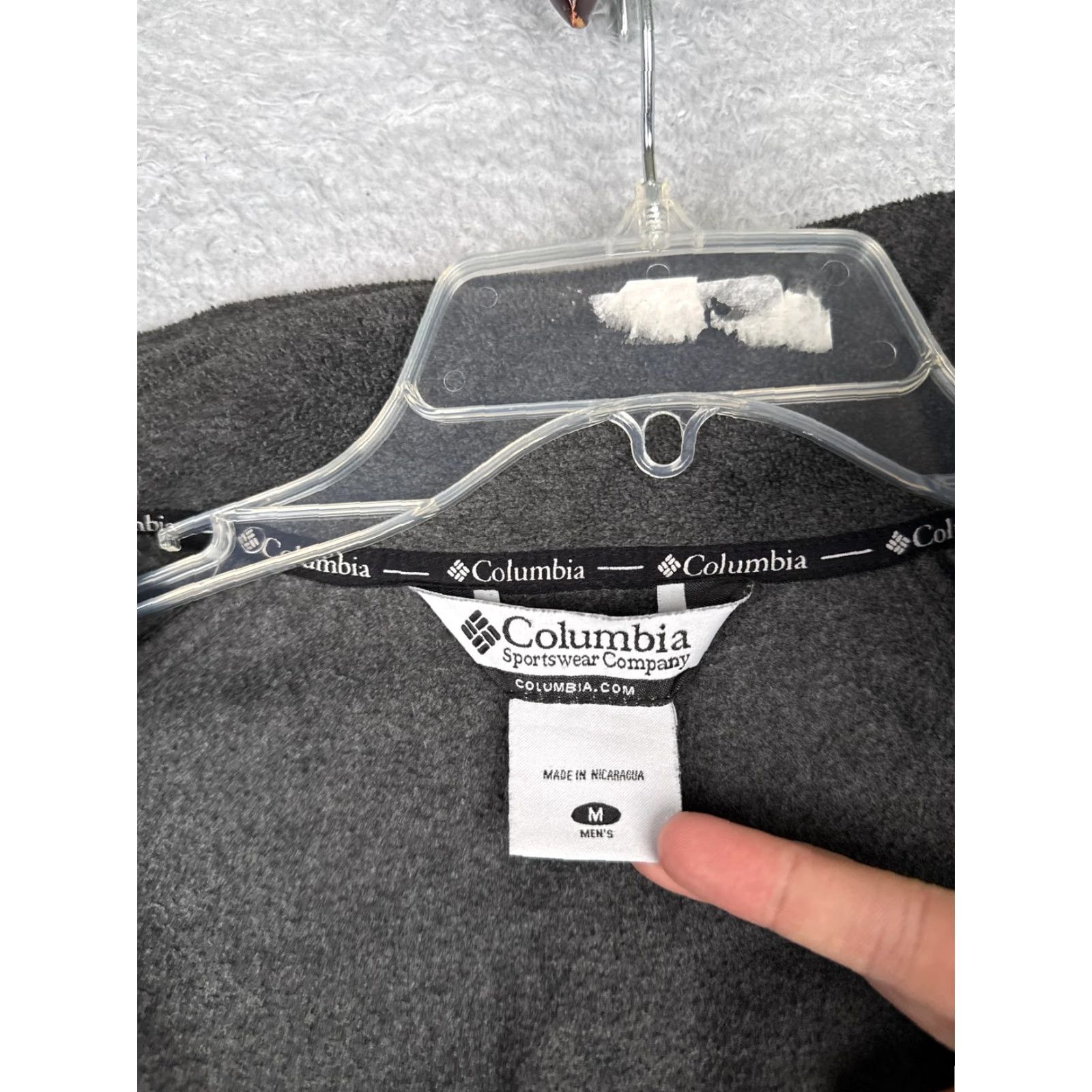 Vintage Columbia Jacket Mens M Gray Fleece Full Zip Outdoor Hiking Windbreaker Pocket Zipper Logo Embroidered Regular Fit Man Size US M / EU 48-50 / 2 - 3 Thumbnail