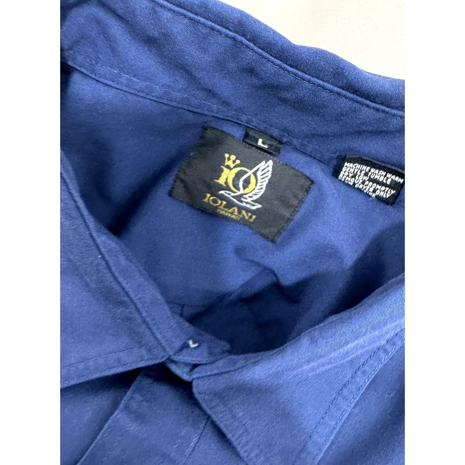 IOLANI IOLANI Shirt Vintage 60s Embroidered Epaulets Tiki Totem Hawaiian Blue M Mens Short Sleeve Button-Up Size US M / EU 48-50 / 2 - 4 Thumbnail