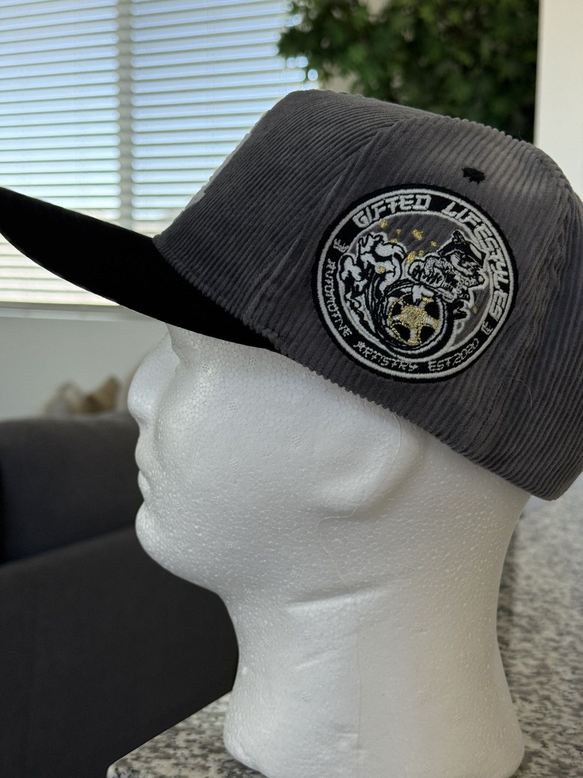 Other LA Dvniel Luu x gifted lifestyle collab number 78 out of 100 Size ONE SIZE - 3 Thumbnail