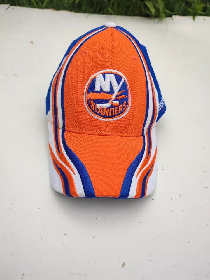 Reebok Reebok Youth New York Islanders Draft Structured Flex Hat Size ONE SIZE - 1 Thumbnail