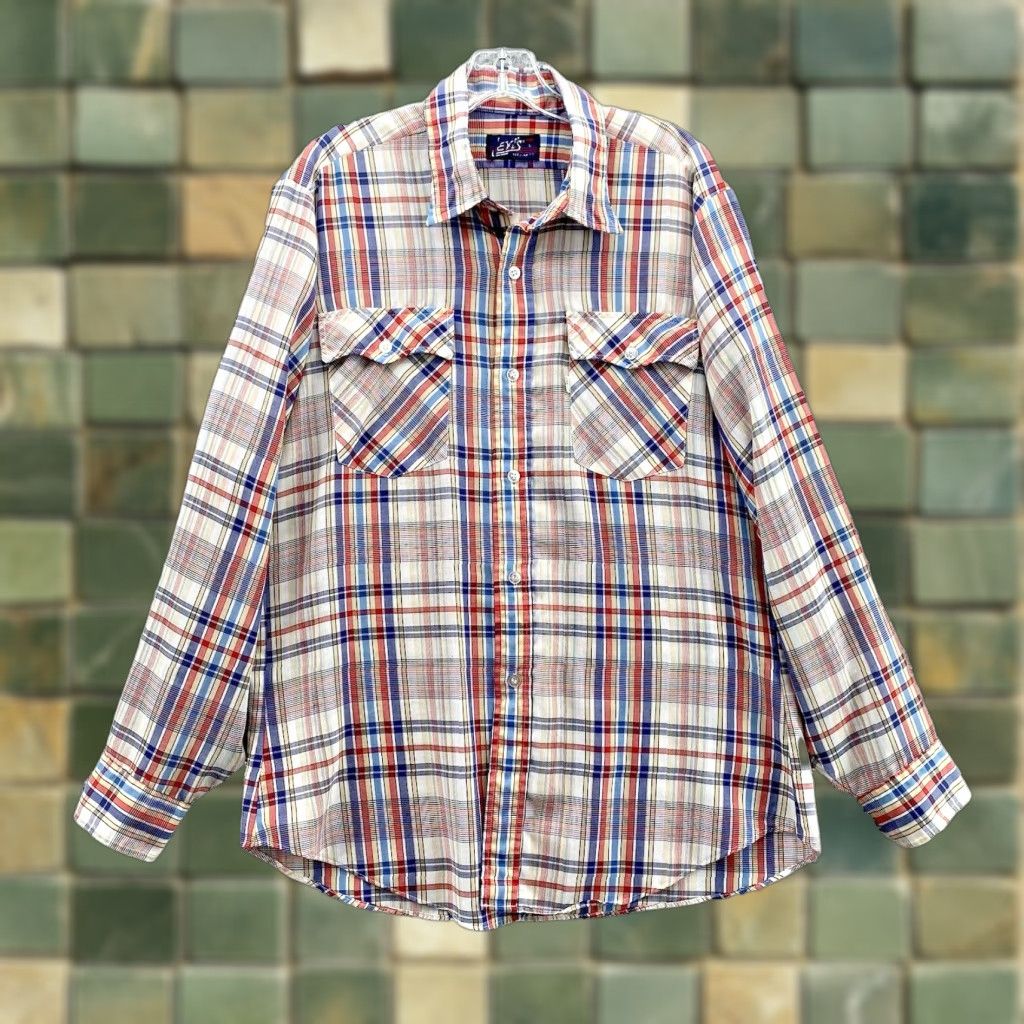 Levi's VINTAGE Levi's Shirt Large White Blue Plaid Regular Fit Button-Down Western Men Size US L / EU 52-54 / 3 - 1 Thumbnail