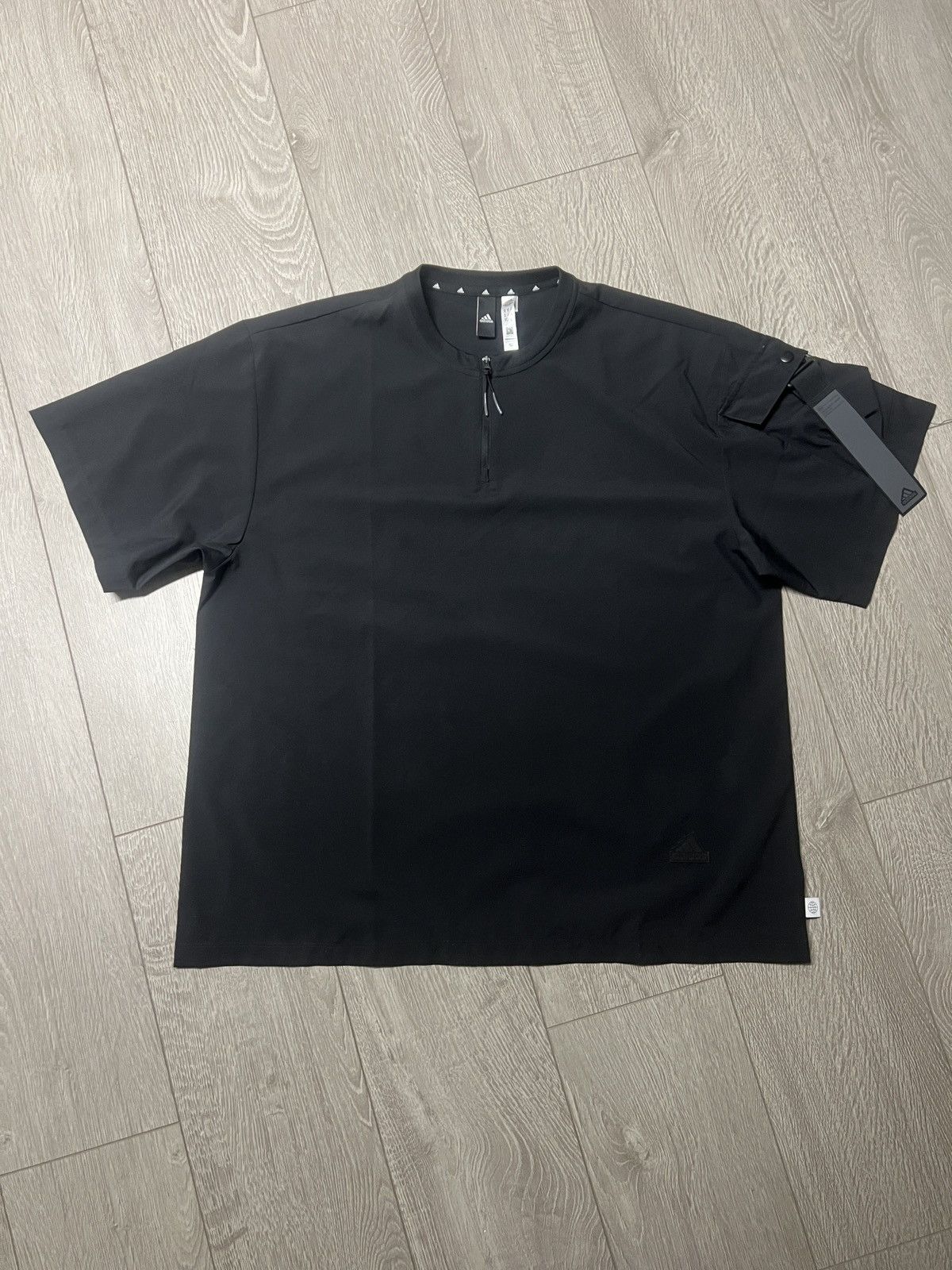 Adidas Adidas City Escape Tee Size US M / EU 48-50 / 2 - 1 Thumbnail