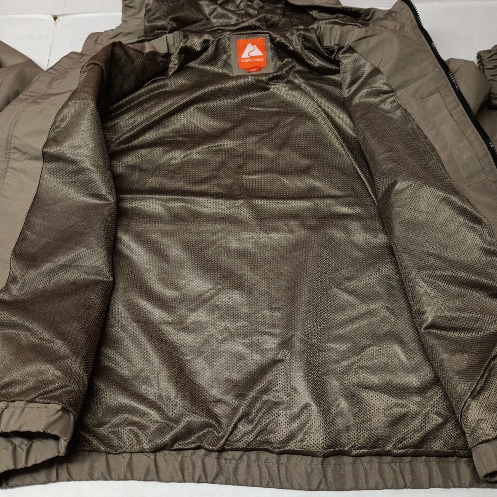 Other Ozark Trail Windbreaker Jacket Men's XL Taupe Falls Pockets Size US XL / EU 56 / 4 - 8 Thumbnail