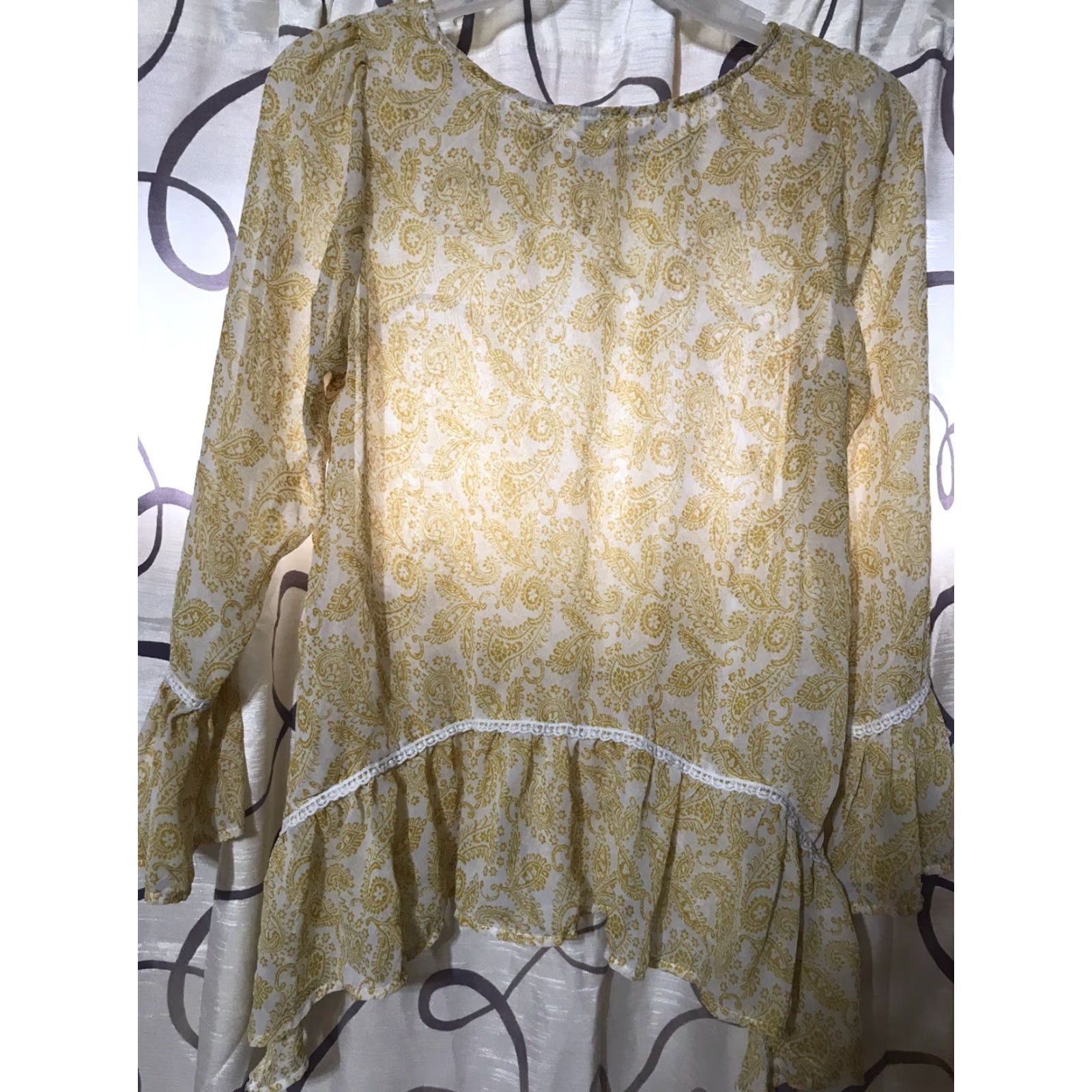 Vintage Kori America Sheer White Yellow Paisley Blouse Womens Size M Boho Bell Sleeve Size M / US 6-8 / IT 42-44 - 2 Thumbnail