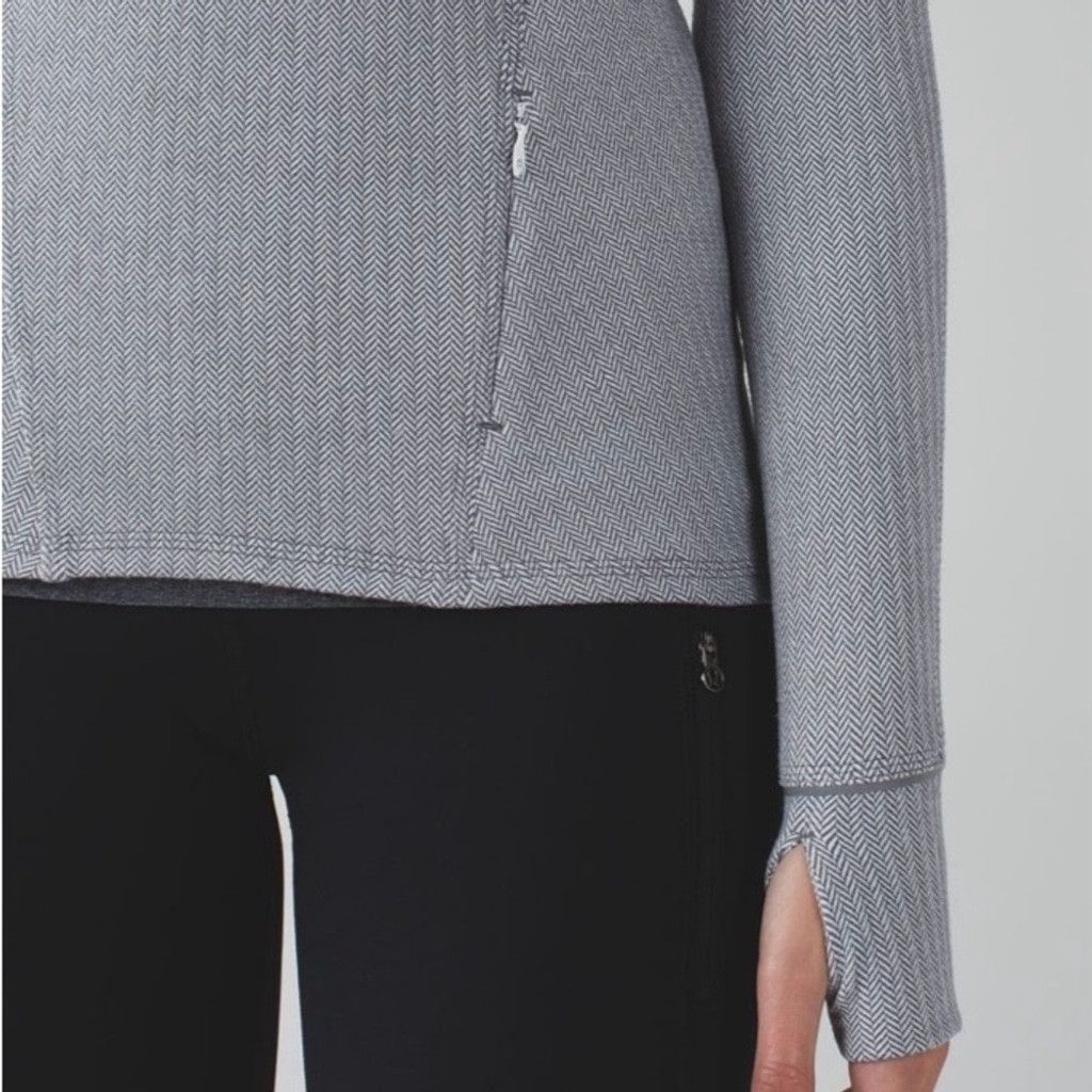 Lululemon Lululemon Kanto Catch Me 1/2 Zip | EUC | Sz 8 Size M / US 6-8 / IT 42-44 - 10 Thumbnail