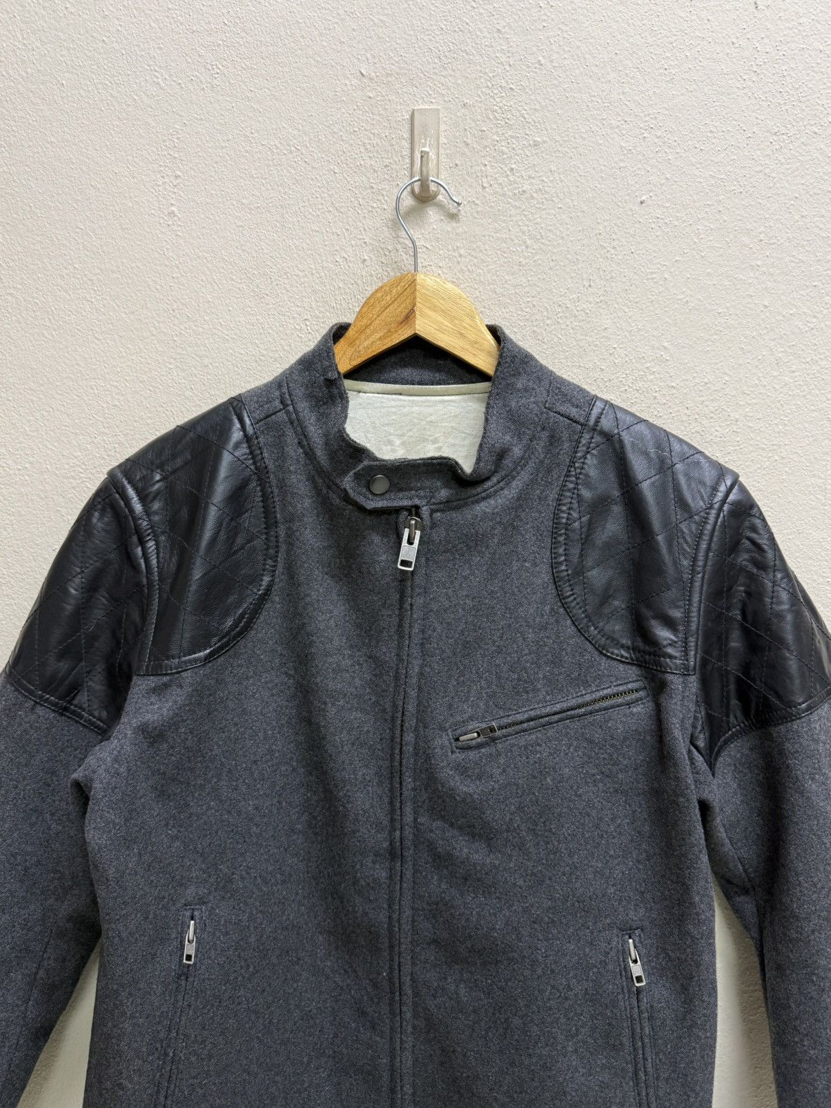 Chevignon Vintage Chevignon patch leather shoulder wool jacket Size US M / EU 48-50 / 2 - 20 Thumbnail