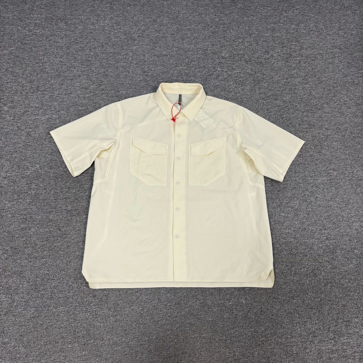 Arc'teryx arcteryx field short sleeve shirt size large Size US L / EU 52-54 / 3 - 1 Thumbnail