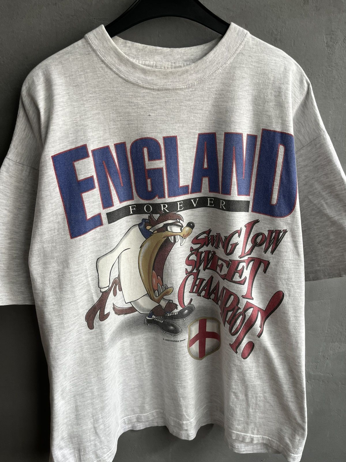 Nutmeg × Vintage Vintage 1995 Nutmeg Taz England Forever Big Logo Tee Size US XL / EU 56 / 4 - 4 Thumbnail