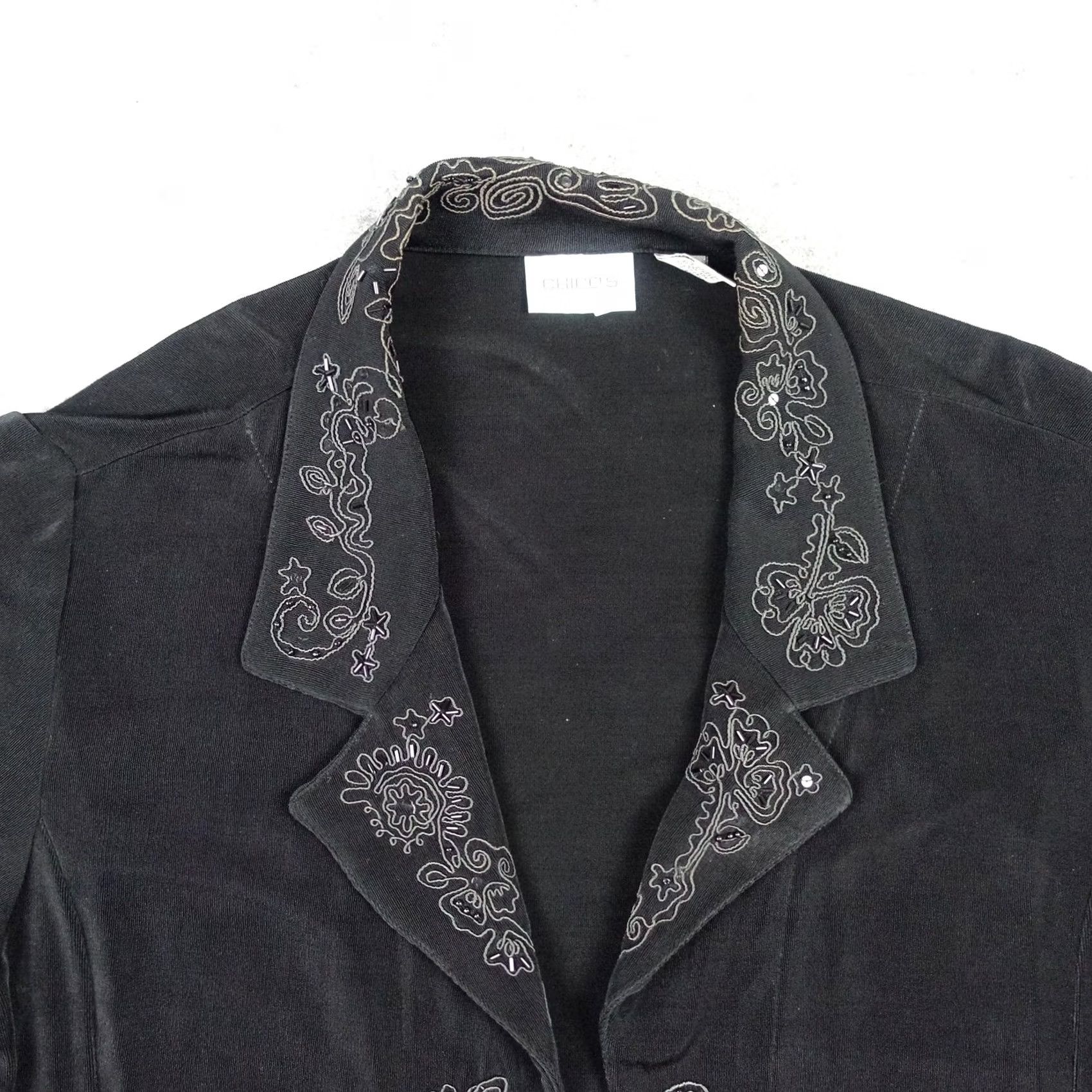 Vintage VINTAGE Chico's Travelers Jacket Womens Size 3 Black Embroidered Paisley Floral Mid-Length Knit Blazer Jacket Womens Size XS / US 0-2 / IT 36-38 - 2 Thumbnail