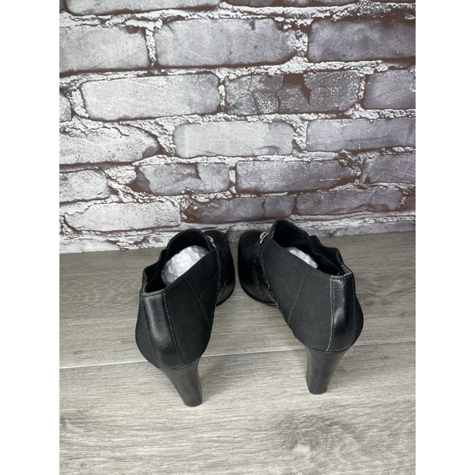 Brighton Brighton Rizzo Black Leather Silver Elastic Heel Ankle Booti Size US 10 / IT 40 - 6 Thumbnail