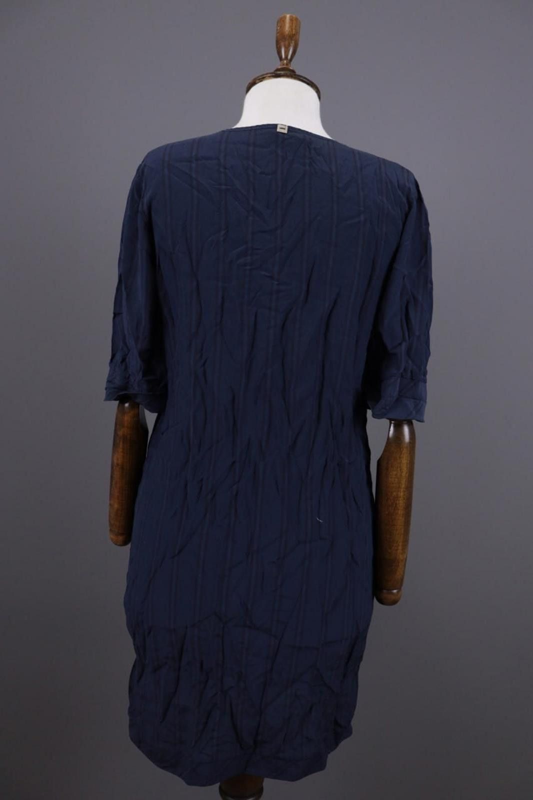 Designer Manila Grace Blue 3/4 Sleeve V-Neck Midi Dress 44 / M Size M / US 6-8 / IT 42-44 - 10 Thumbnail