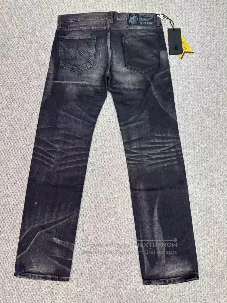 Neighborhood Neighborhood size L Jeans Size US 27 - 6 Thumbnail