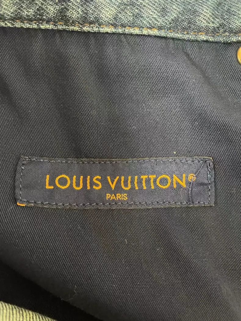 Louis Vuitton Louis Vuitton Logo Embossed Loose Straight-Leg Work Jeans 2 Size US 33 - 3 Thumbnail