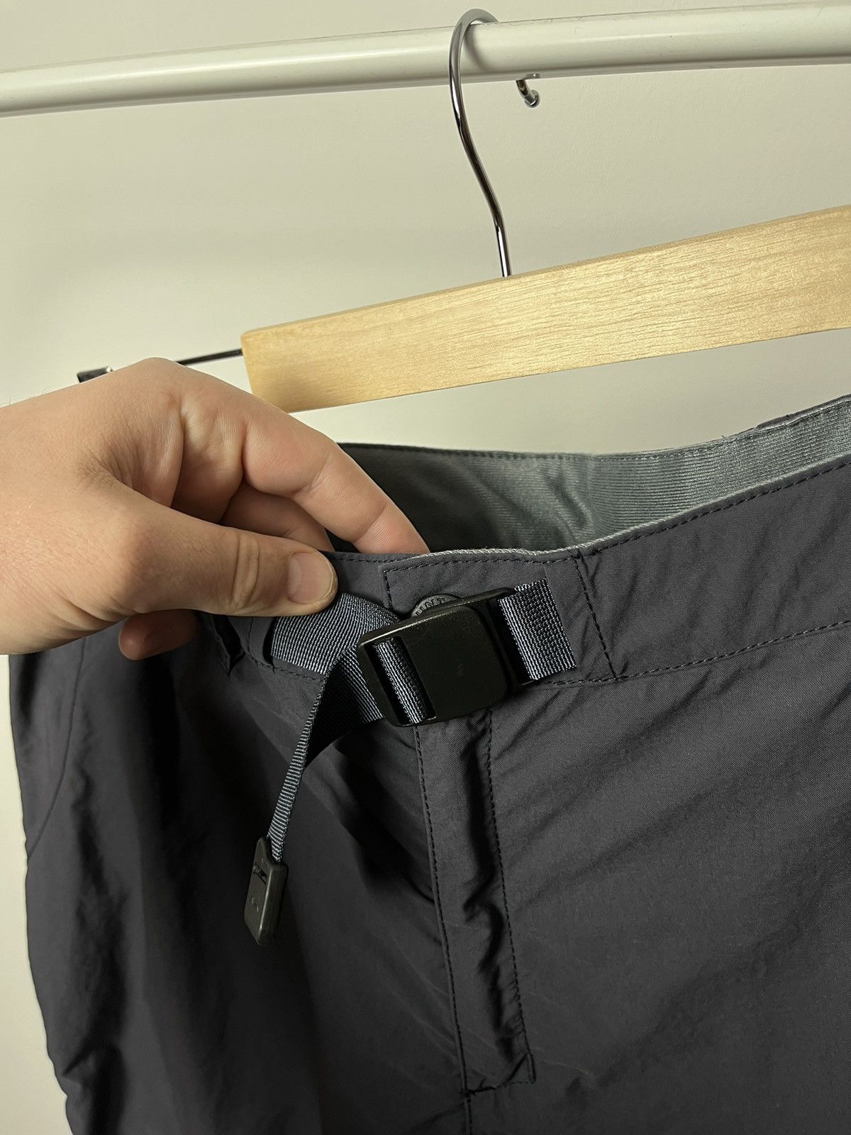 Mountain Equipment Mountain Equipment trekking outdoor shorts Size US 34 / EU 50 - 3 Thumbnail