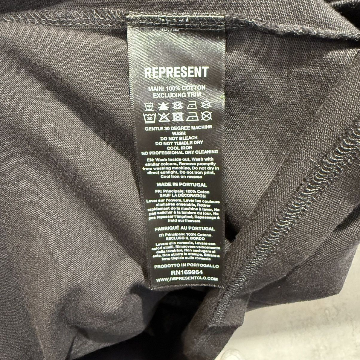 Represent Clo. Represent Men’s Icarus T-Shirt Jet Black Size US L / EU 52-54 / 3 - 6 Thumbnail