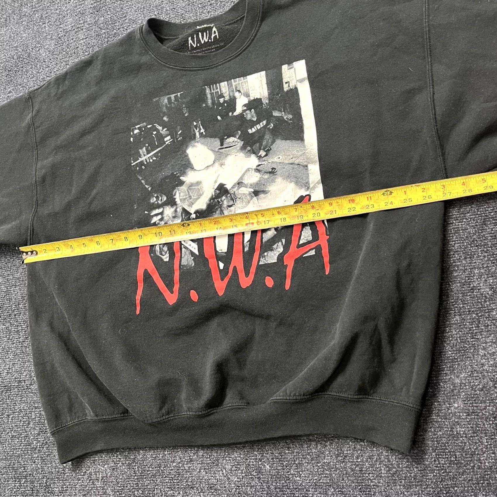 Vintage N.W.A Sweatshirt Mens 2XL Black Fleece Crewneck Pullover Hip Hop Graphic Rap Shirt Size US XXL / EU 58 / 5 - 6 Thumbnail