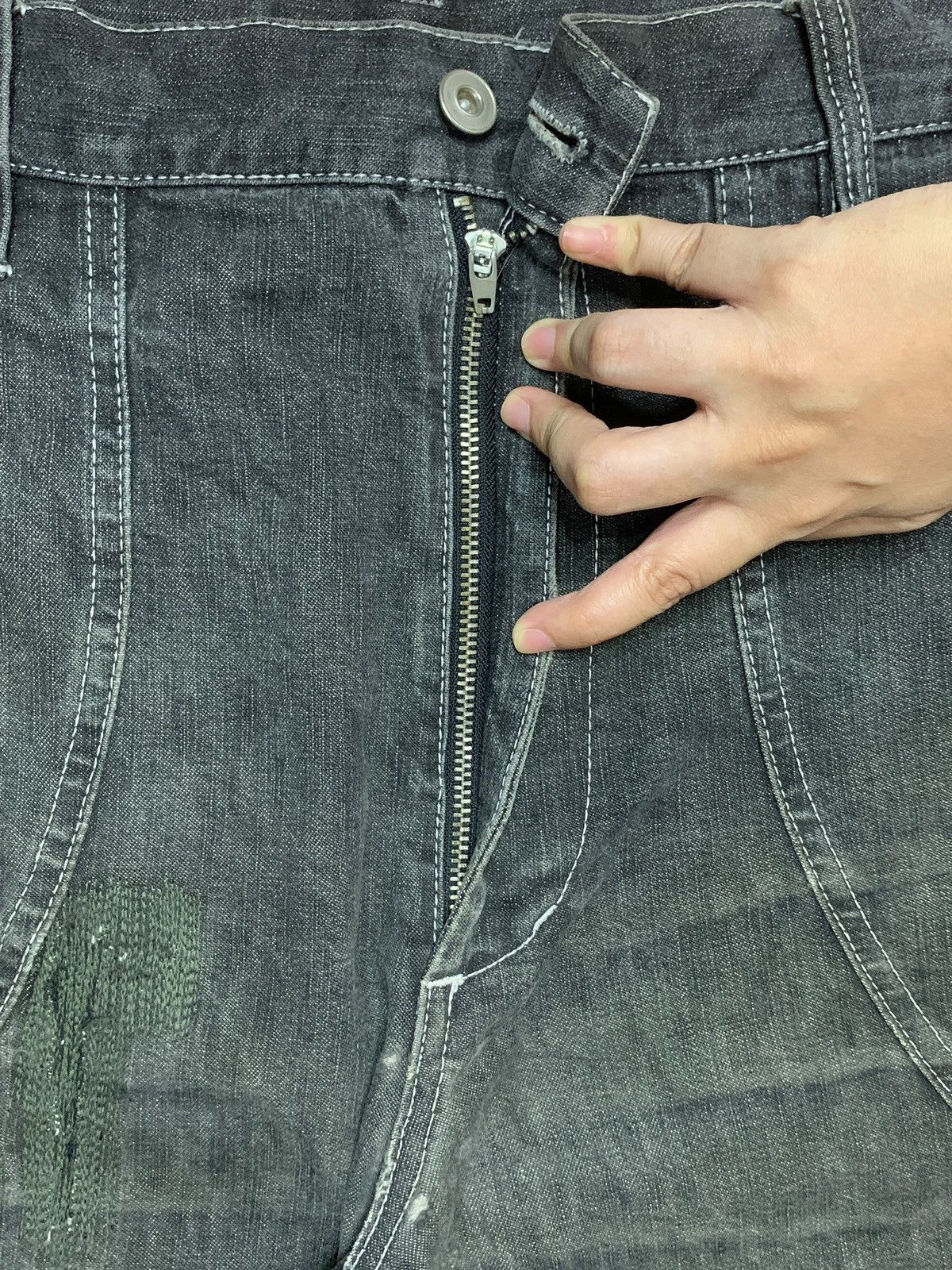 Japanese Brand Vintage Japanese Brand Skate Style Baggy Jean Shorts Size US 37 - 3 Thumbnail