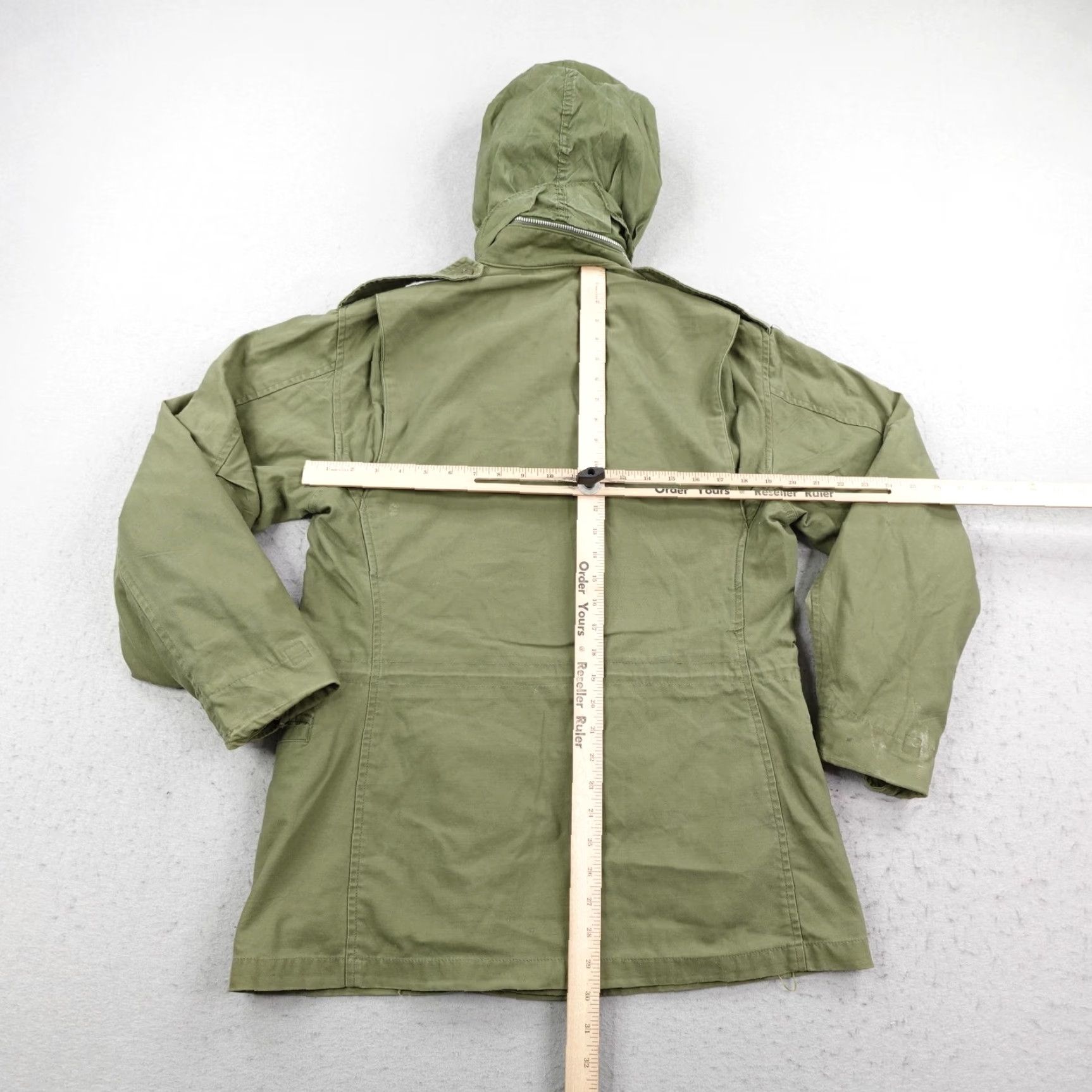 Vintage VINTAGE US Army Jacket Mens Medium M65 Field Coat Green Vietnam War 70s USGI Size US M / EU 48-50 / 2 - 7 Thumbnail