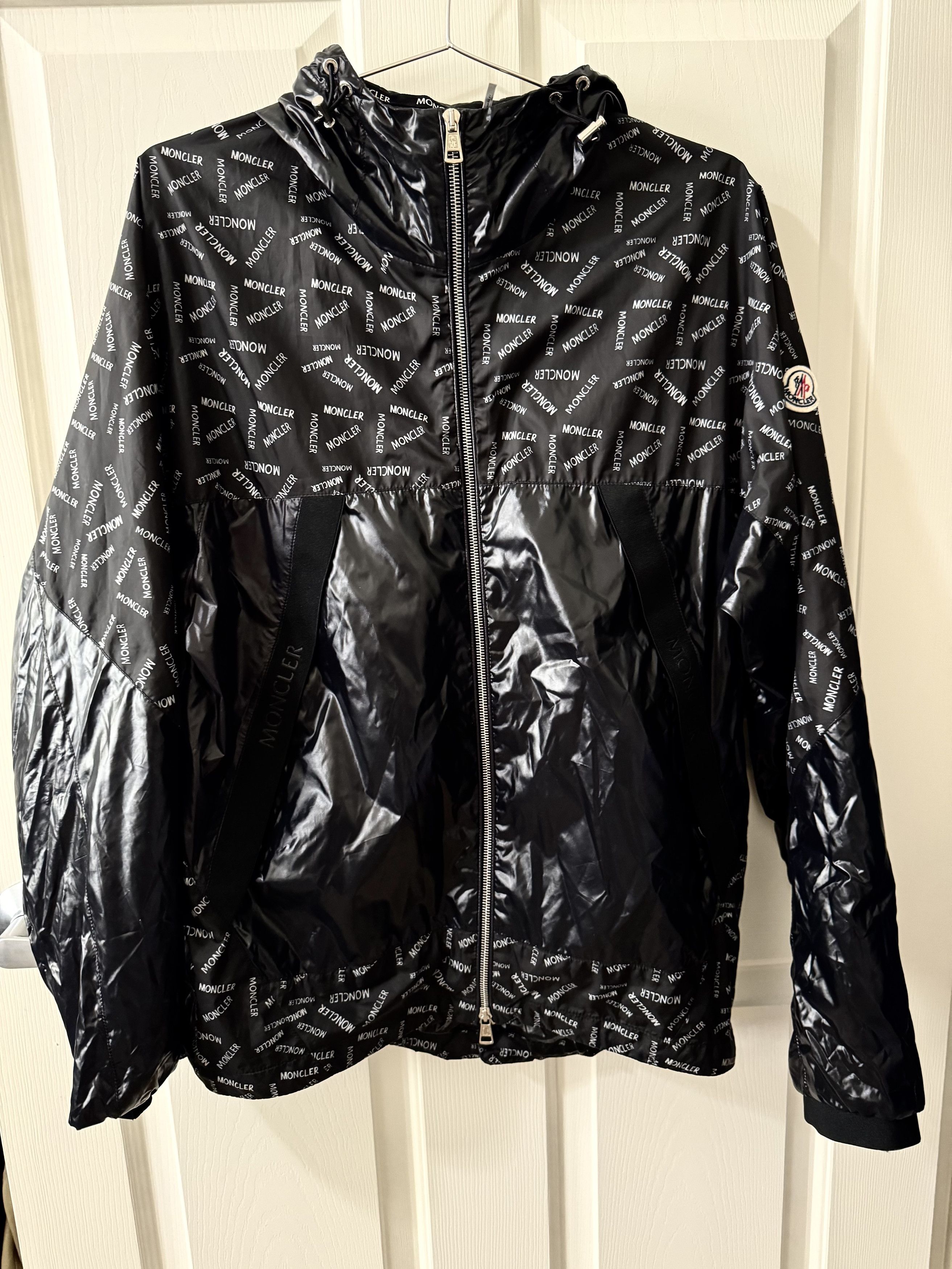Moncler AUTH MONCLER GIDAYU BLACK JACKET (SIZE 3 – FITS MED / LRG) Size US L / EU 52-54 / 3 - 1 Thumbnail