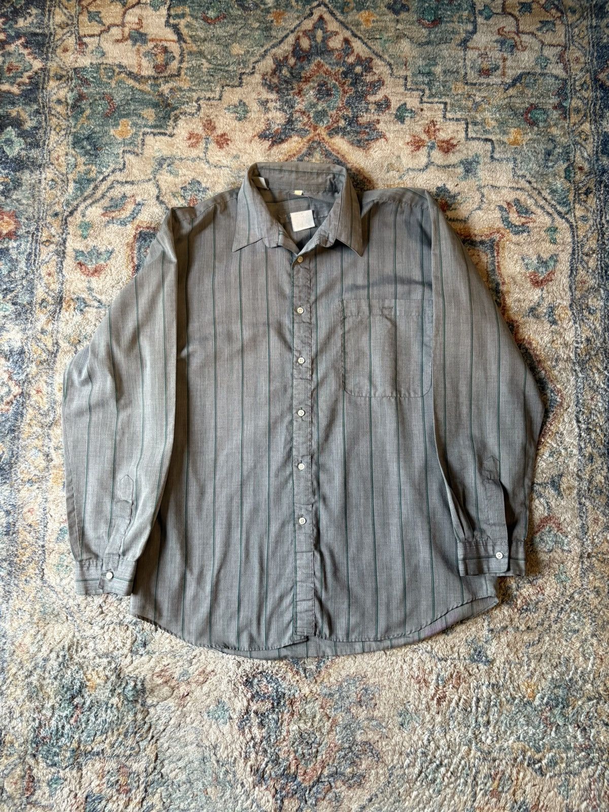 Vintage Vintage 80s Pinstriped Button-up Shirt Size XL Size US XL / EU 56 / 4 - 1 Thumbnail