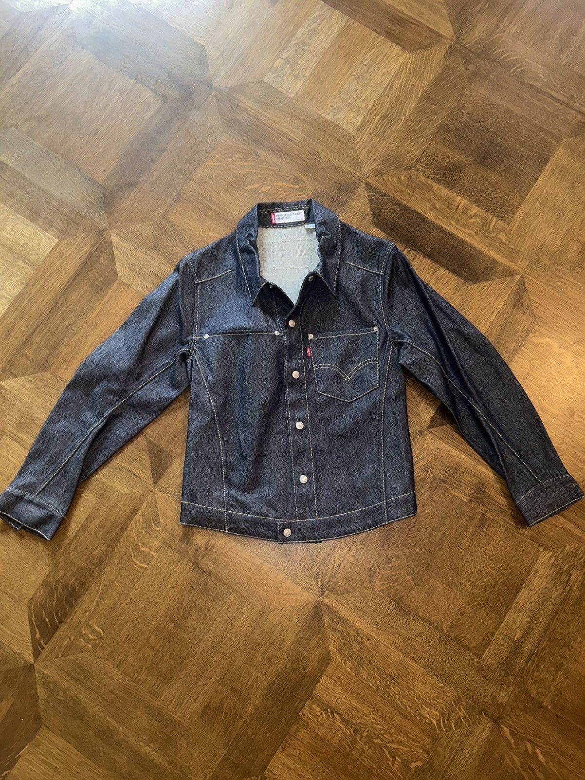 Levi's × Levi's Vintage Clothing × Vintage Vintage Levi’s denim jacket bodice construction 70s collar Size US M / EU 48-50 / 2 - 1 Thumbnail