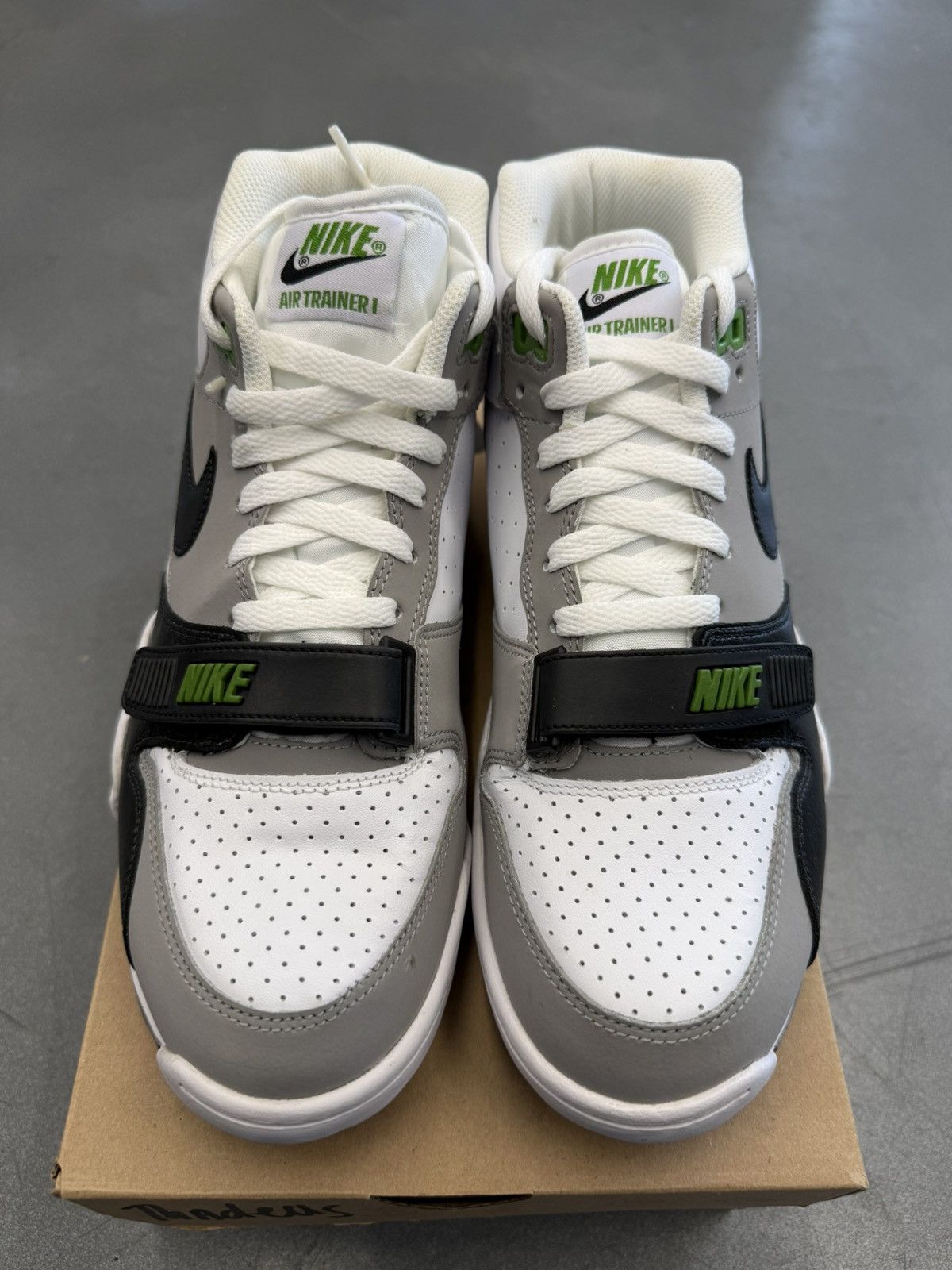 Nike 2012 Nike Air Trainer 1 Chlorophyll Size US 9 / EU 42 - 11 Thumbnail
