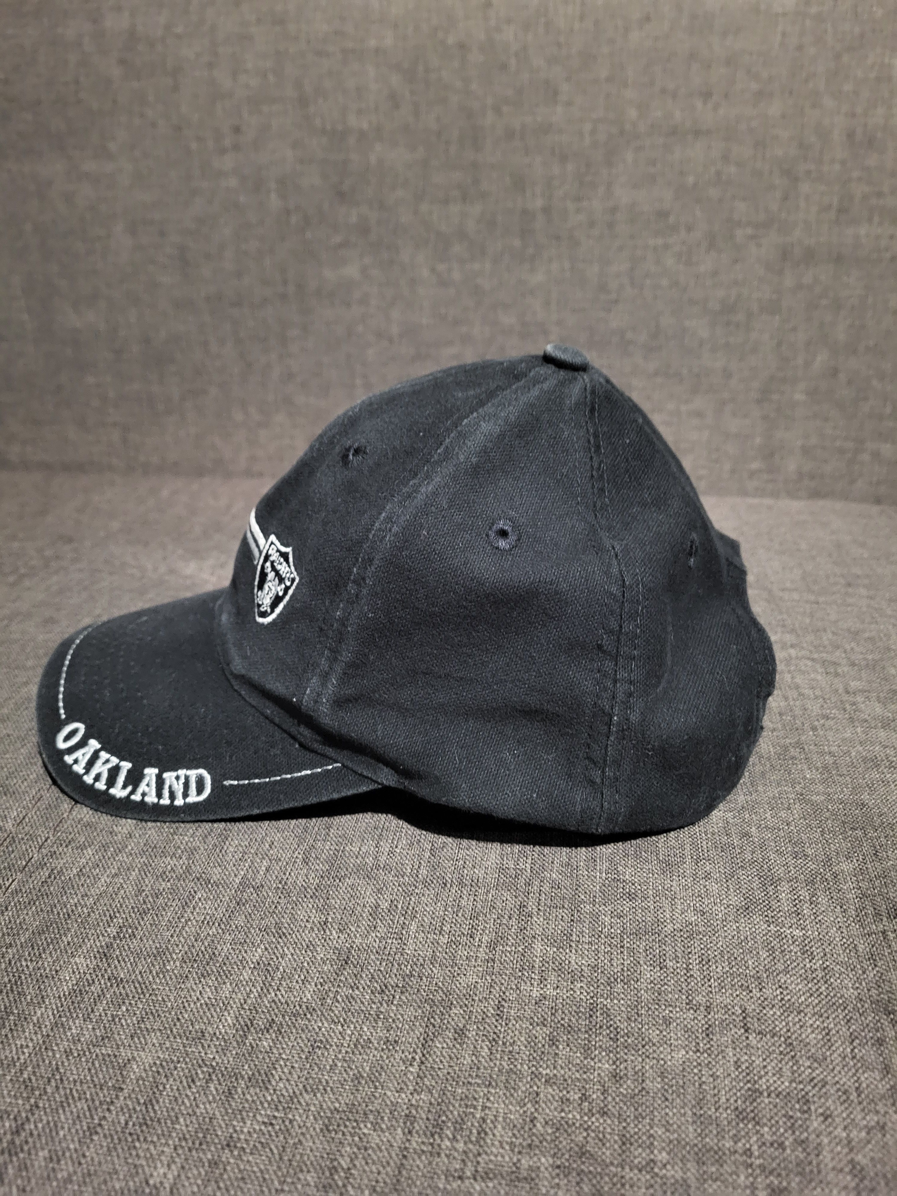 NFL vintage RAIDERS NFL cap 7 Logo Size ONE SIZE - 3 Thumbnail