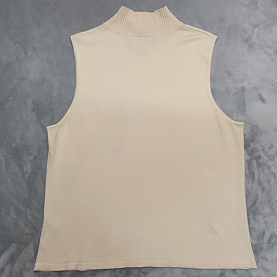 Vintage Josephine Chaus Top Women L Cream Sleeveless Silk Blend Classic Capsule Wardrobe Shirt Size L / US 10 / IT 46 - 5 Thumbnail