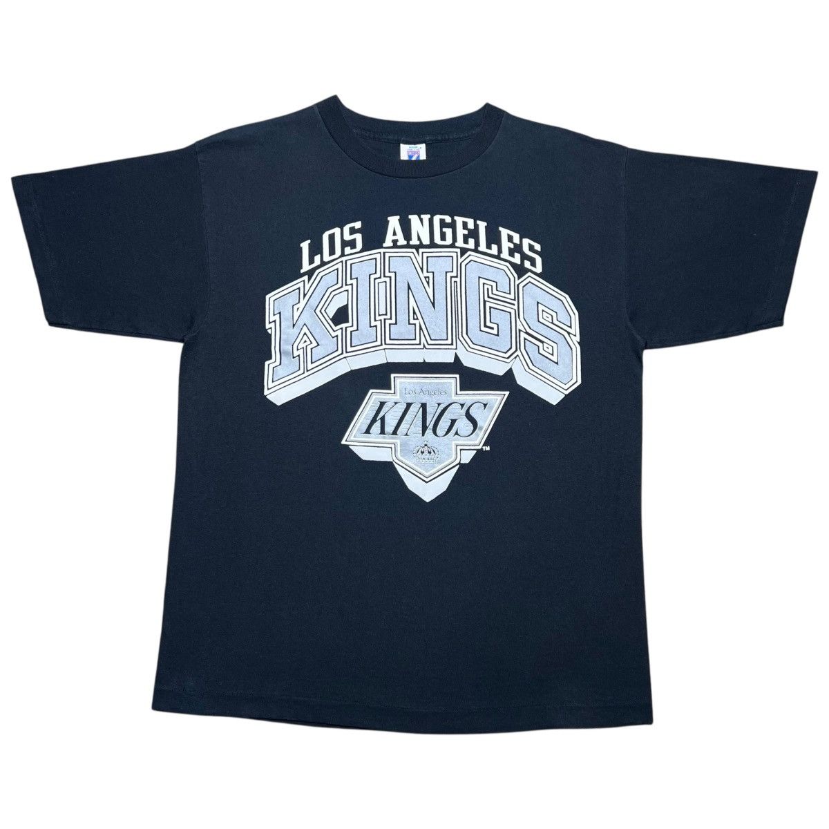Logo 7 Vintage 1990s NHL Los Angeles Kings Logo 7 Spell Out 3D Tee Size US XL / EU 56 / 4 - 1 Thumbnail