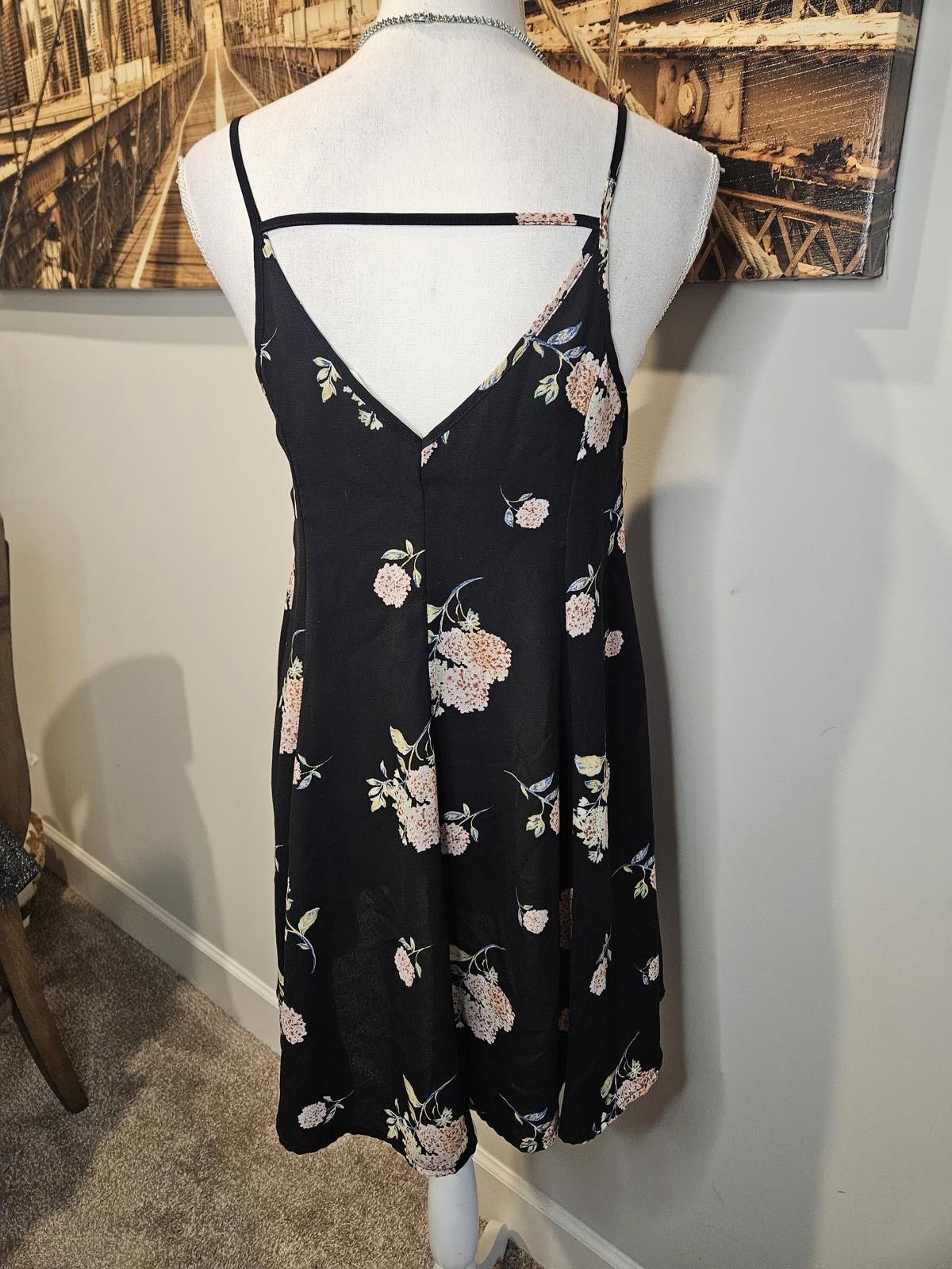 Luchiano Visconti Lush Floral Black Slip Dress – Perfect for Summer #H61 Size XS / US 0-2 / IT 36-38 - 3 Thumbnail