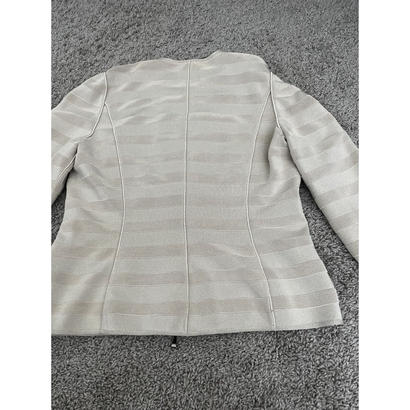 Giorgio Armani Giorgio Armani Jacket W IT 50 Beige Made In Italy Designer Size L / US 10 / IT 46 - 15 Thumbnail