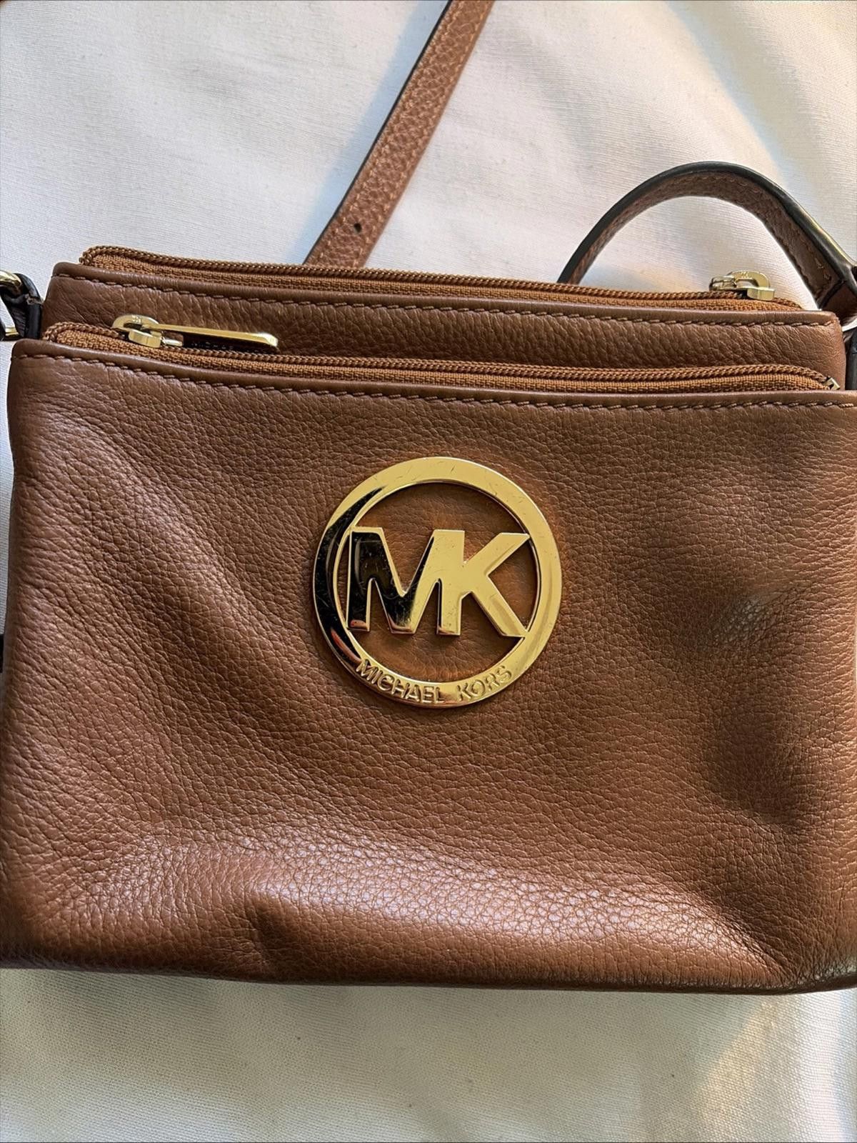 Michael Kors Michael Kors Bag Crossbody Brown Leather 8”x7” Gold Accent Size ONE SIZE - 2 Thumbnail