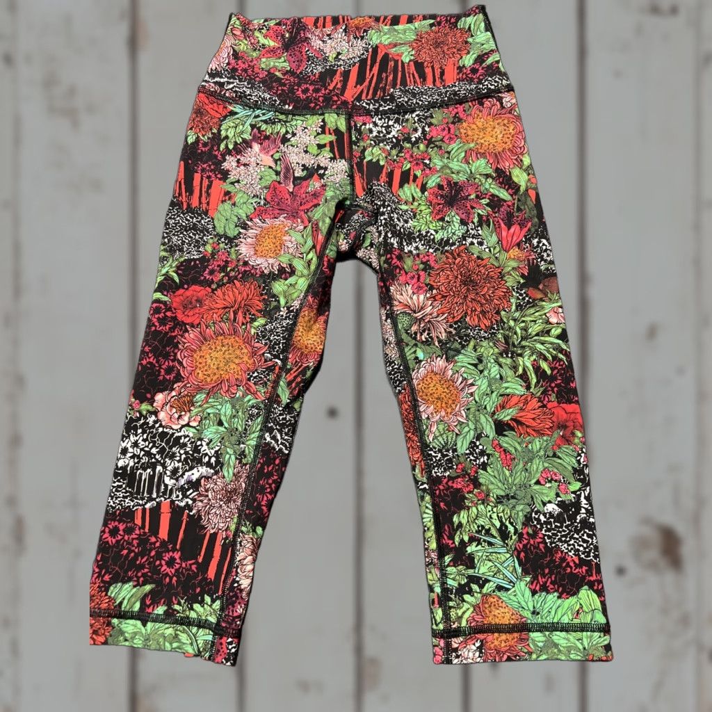 Lululemon LULULEMON Wunder Under HR 1/2 Tight Lux Crop Leggings Zen Garden Sz 4 Womens Size 27" / US 4 / IT 40 - 1 Thumbnail