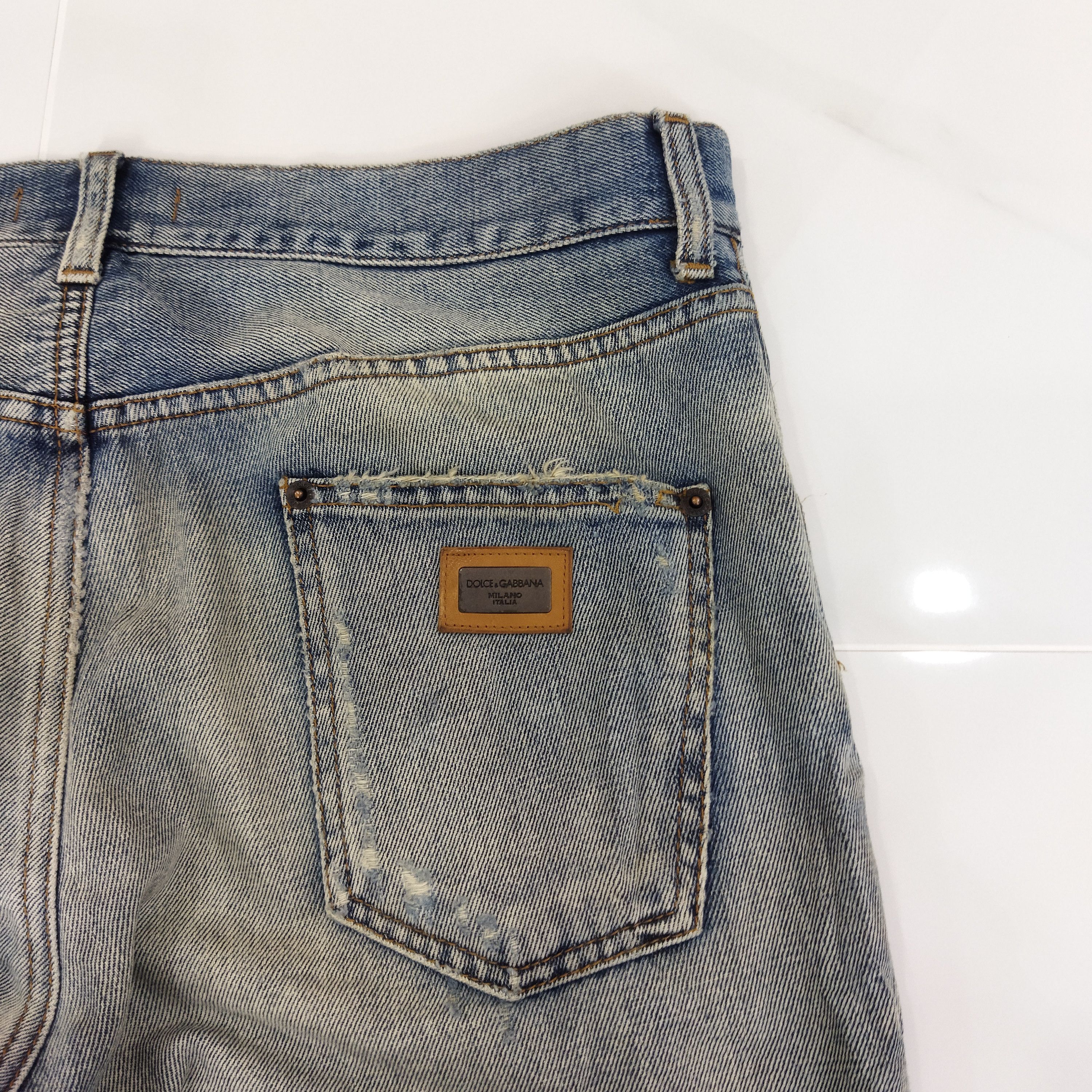 Dolce & Gabbana DOLCE GABBANA DISTRESSED BLUE JEANS PANTS Size US 34 / EU 50 - 12 Thumbnail