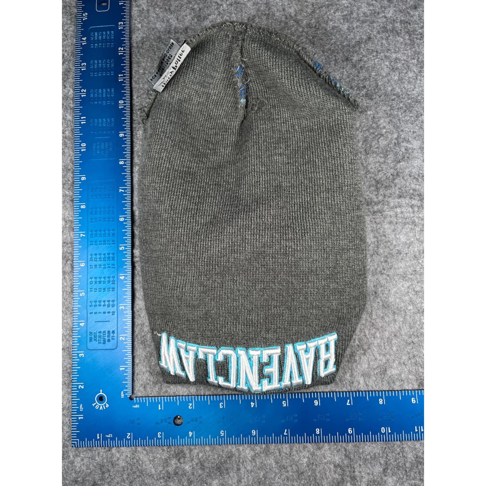 Vintage Harry Potter Beanie Hat Adult One Size Gray Blue Ravenclaw Embroidered Acrylic Knit Logo Ski Beanie Mens Size ONE SIZE - 6 Thumbnail