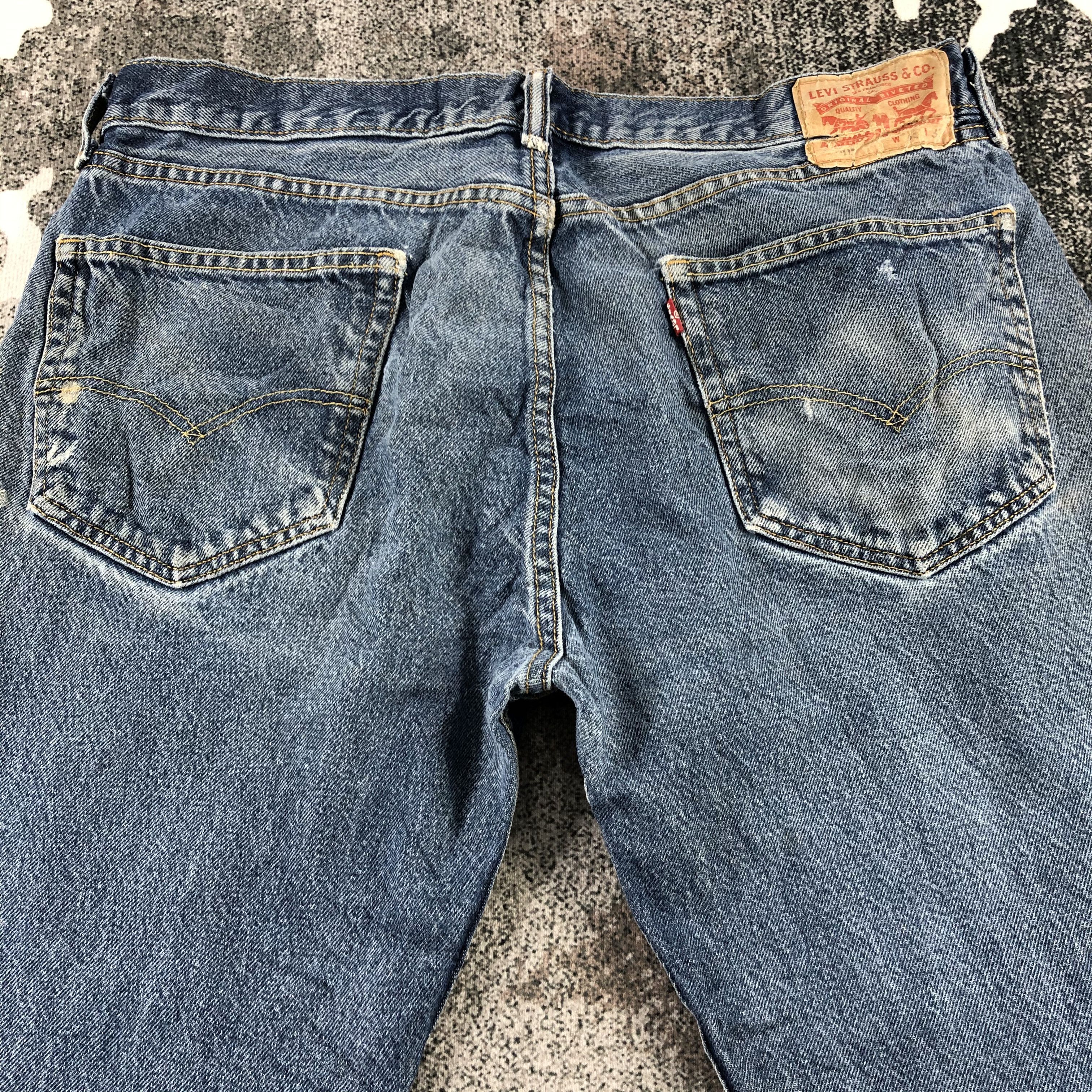 Levi's Vintage Levis 505 Jeans Distressed Denim KJ1377 Size US 36 / EU 52 - 4 Thumbnail