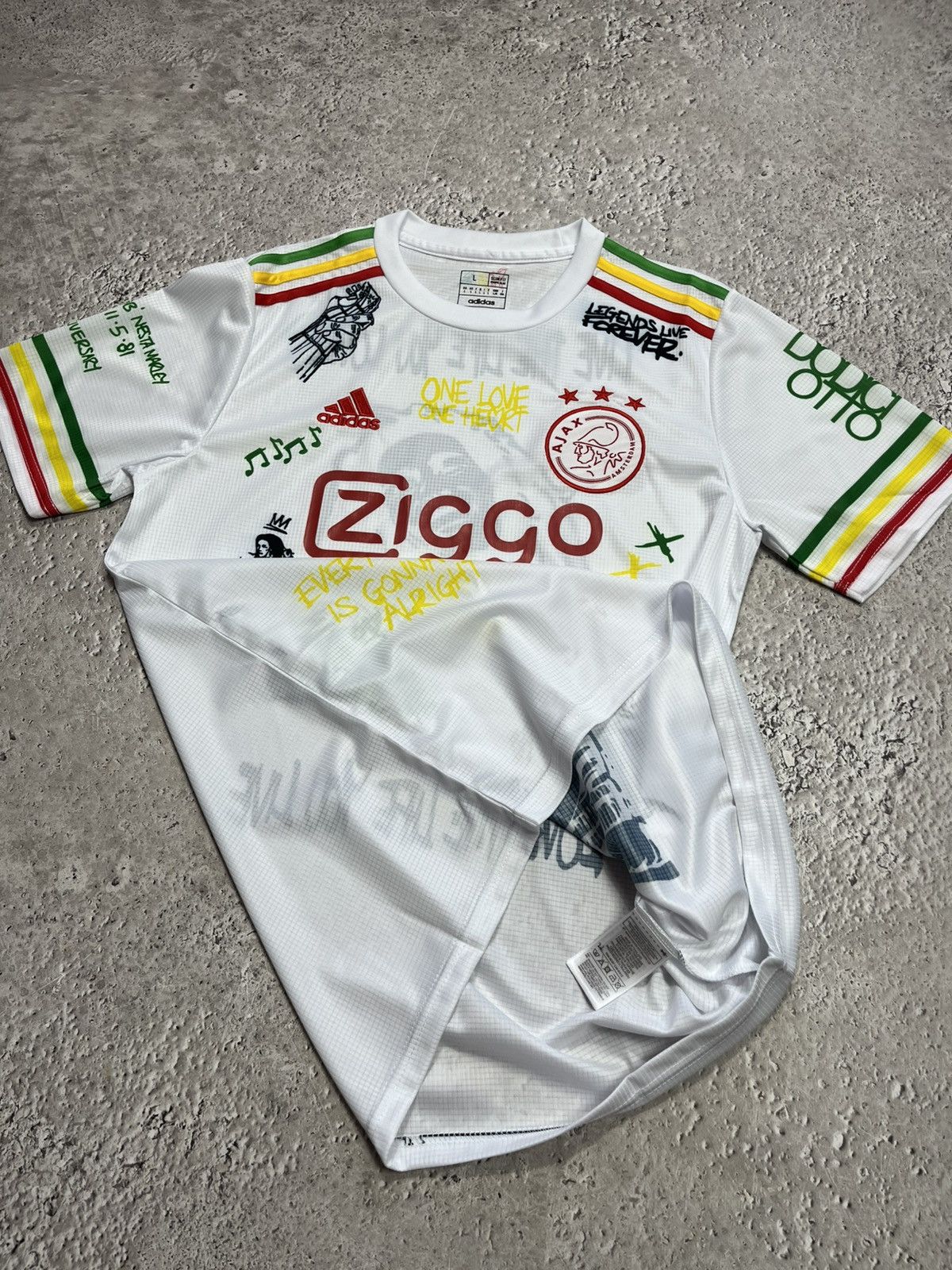 Adidas Adidas Ajax Ziggo Bob Marley Graphic Jersey L Size US L / EU 52-54 / 3 - 9 Thumbnail