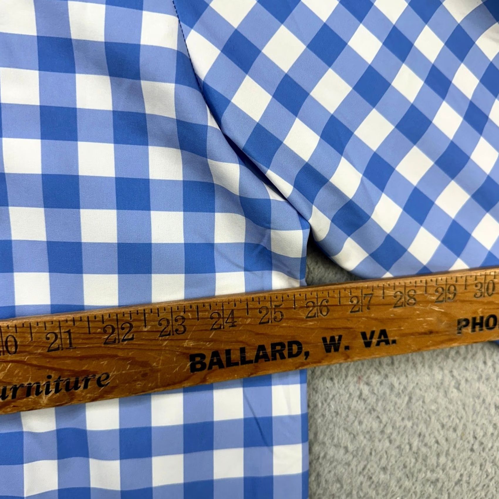 Vintage VINTAGE? No, not vintage. Collaro Athletic Shirt Men XL Blue Check Gingham Short Sleeve Button-Up Casual Sports Preppy Menswear 52 in Chest 29 in Size 46R - 7 Thumbnail