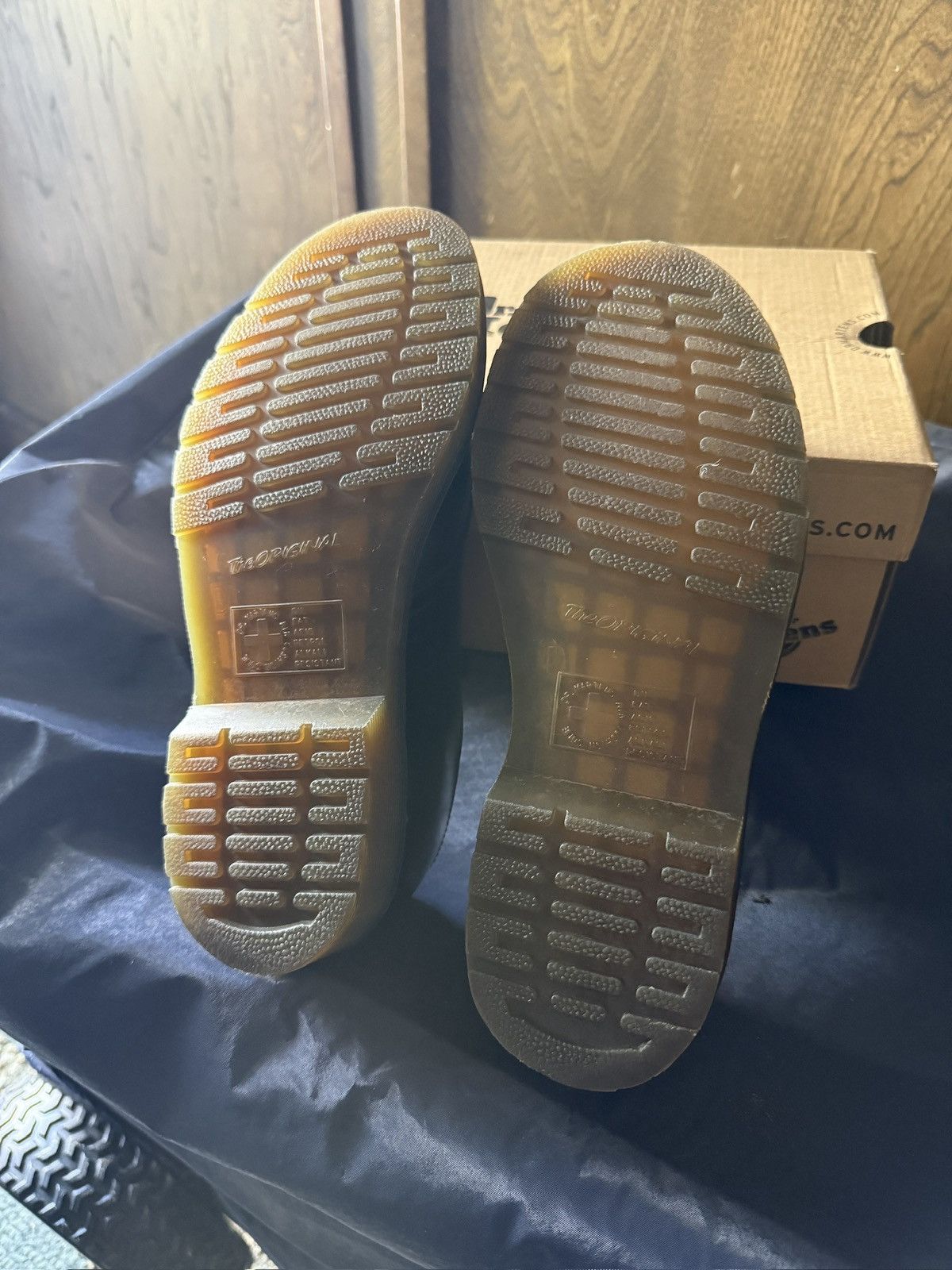 Dr. Martens Dr. Marten 1460 Orleans WP Size US 7 / EU 40 - 3 Thumbnail