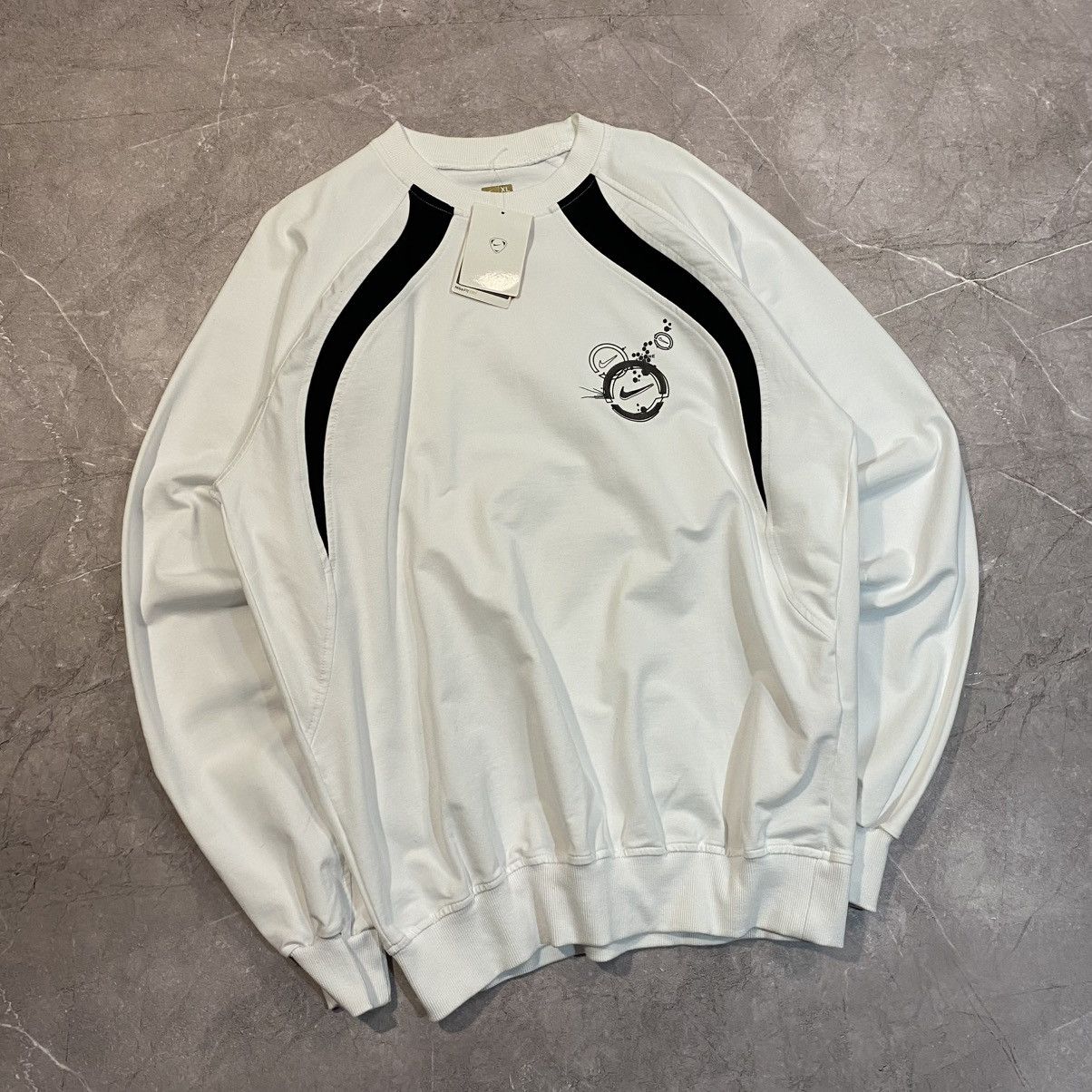 Nike NEW WITH TAG ! VINTAGE NIKE SWEATSHIRT WHITE 00S Size US XL / EU 56 / 4 - 1 Thumbnail