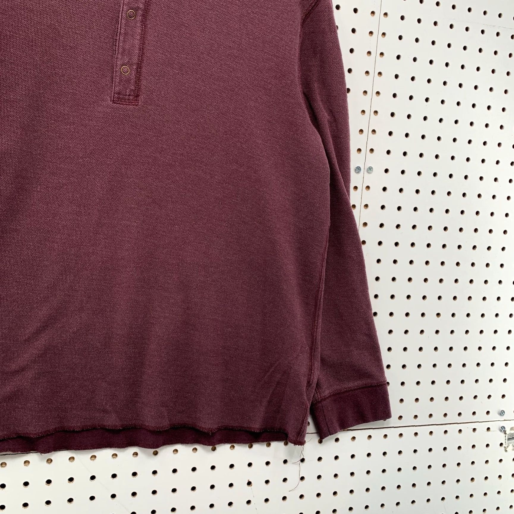 UNTUCKit UNTUCKit Henley Shirt Mens Large Burgundy Long Sleeve Pullover Size US L / EU 52-54 / 3 - 5 Thumbnail