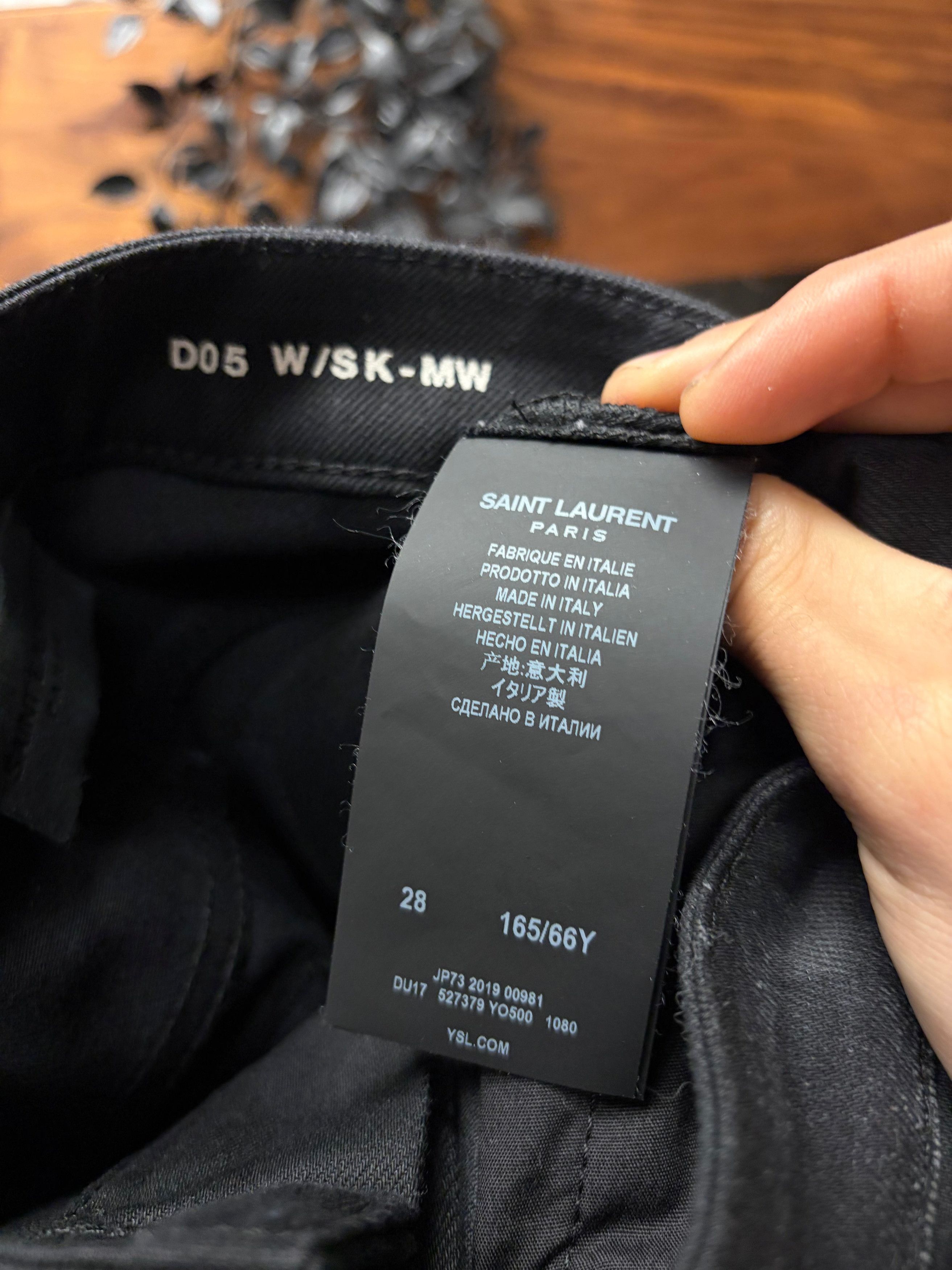 Saint Laurent Paris 2020 Saint Laurent ‘D05’ Black Skinny Denim Size US 28 / EU 44 - 4 Thumbnail