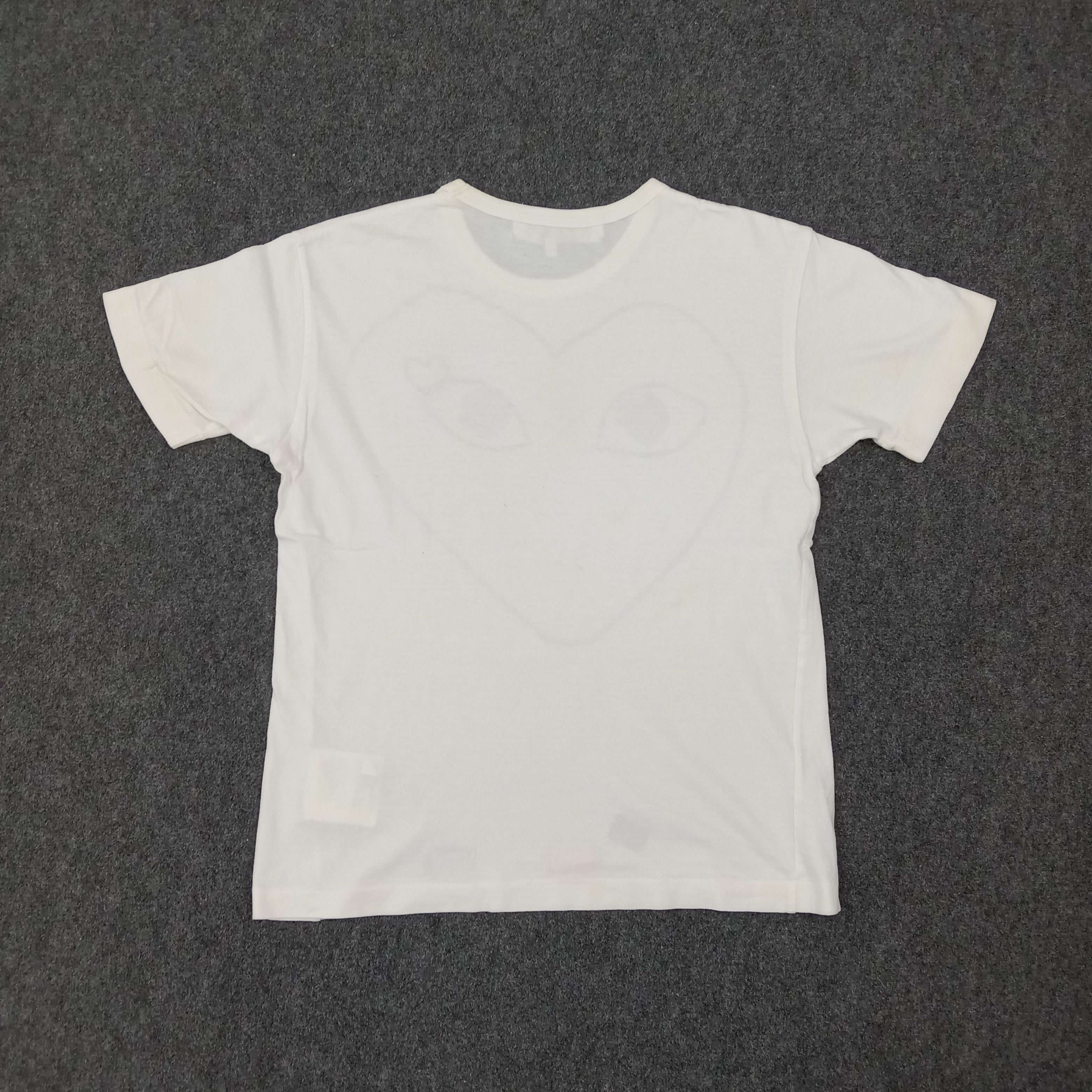 Comme des Garcons PLAY Comme des Garçons PLAY Japanese Designer Tshirt C267N31 Size US M / EU 48-50 / 2 - 5 Thumbnail