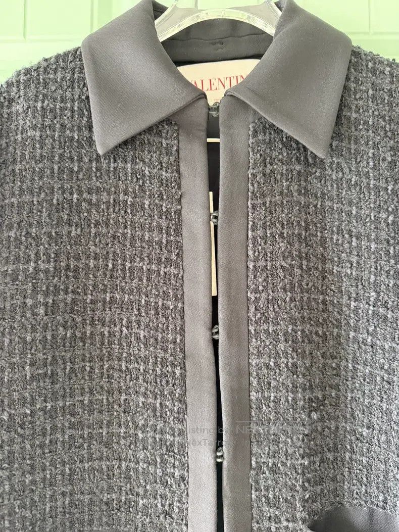 Valentino Valentino A small black fragrant jacket Size XS / US 0-2 / IT 36-38 - 7 Thumbnail