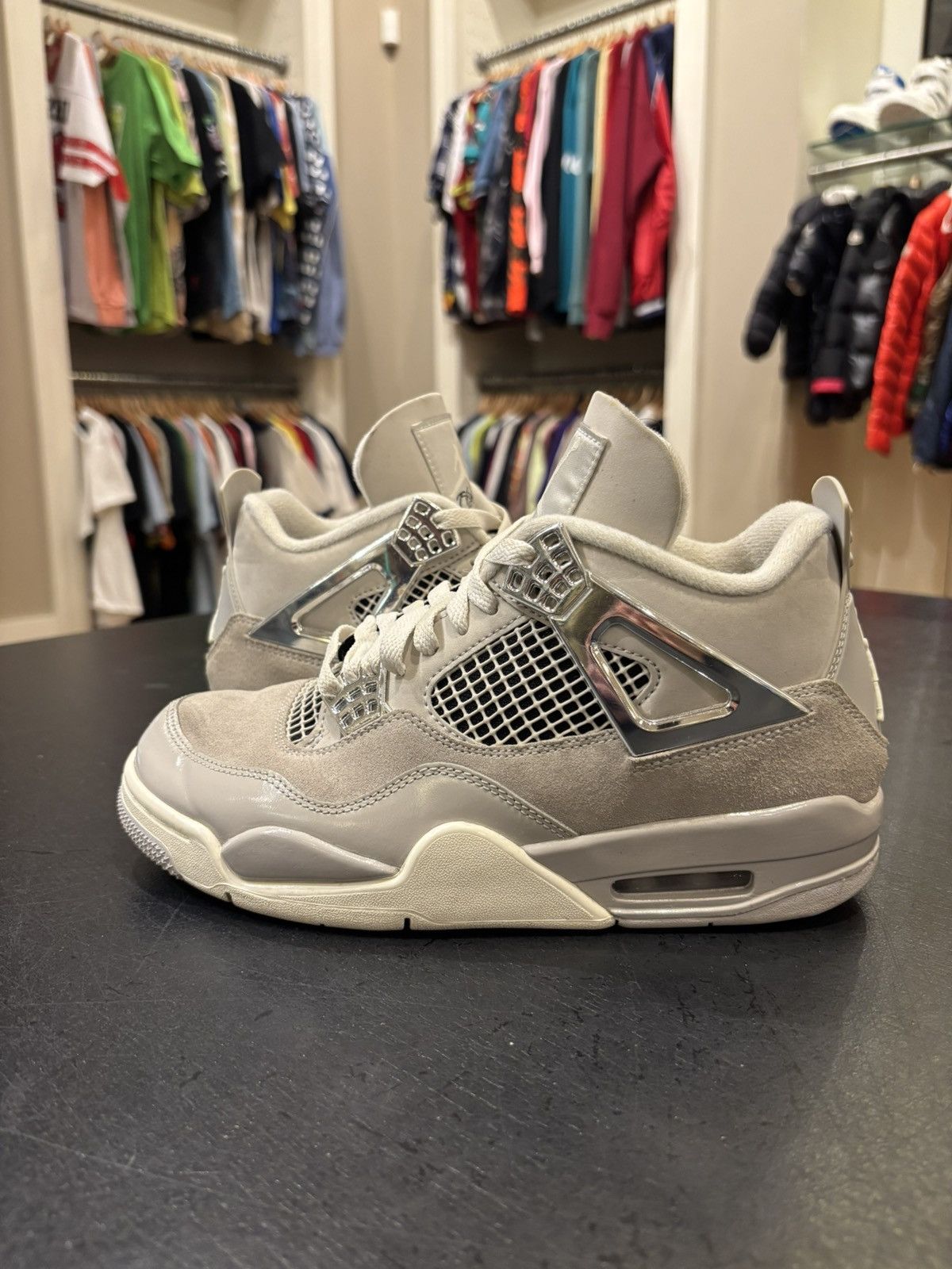 Jordan Brand Jordan 4 Retro Frozen Moments Size US 6 / EU 39 - 2 Thumbnail