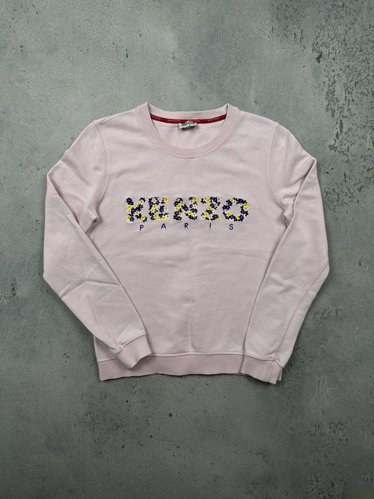 Kenzo Vintage Kenzo Paris Pastel Pink Sweatshirt With Floral Logo Size S / US 4 / IT 40 - 1 Thumbnail