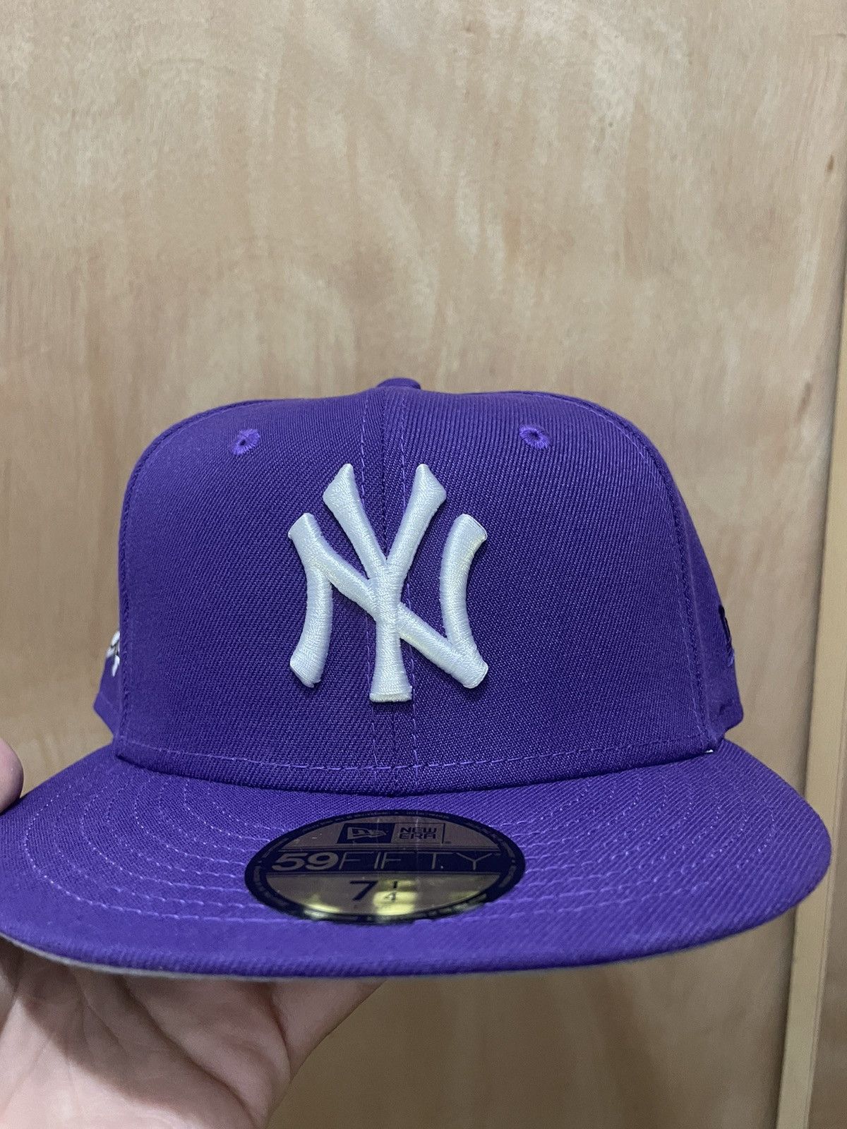 New Era × New York Yankees New York Yankees purple 1999 World Series 59fifty 7 1/4 Size ONE SIZE - 2 Thumbnail
