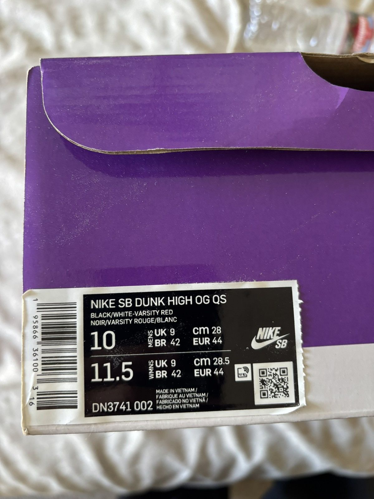 Nike × Supreme SUPREME HIGH TOP SNEAKERS - RARE AND SOLD OUT! Size US 10 / EU 43 - 13 Thumbnail