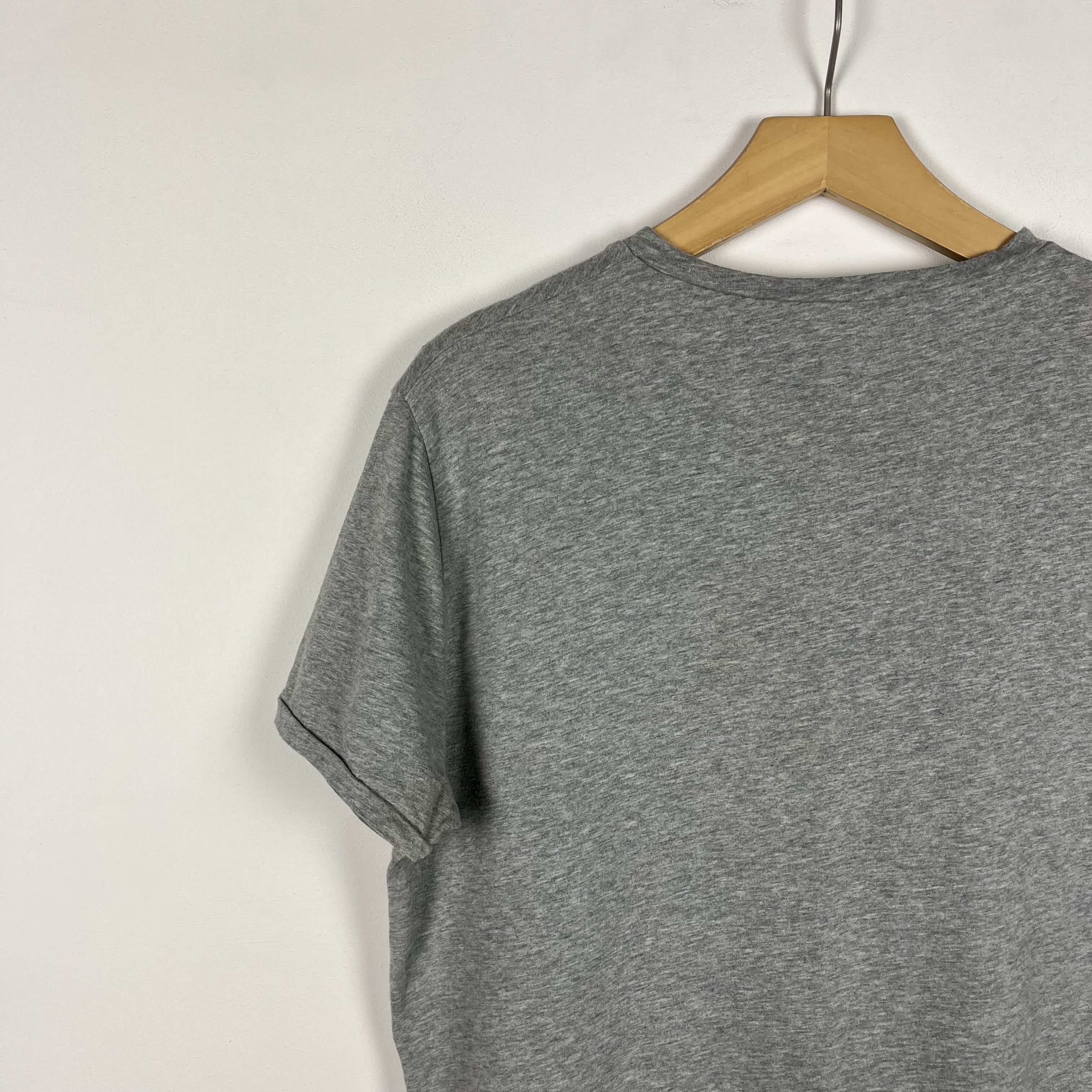 Vivienne Westwood Vivienne Westwood Embroidered Orb Logo T Shirt Size US L / EU 52-54 / 3 - 23 Thumbnail
