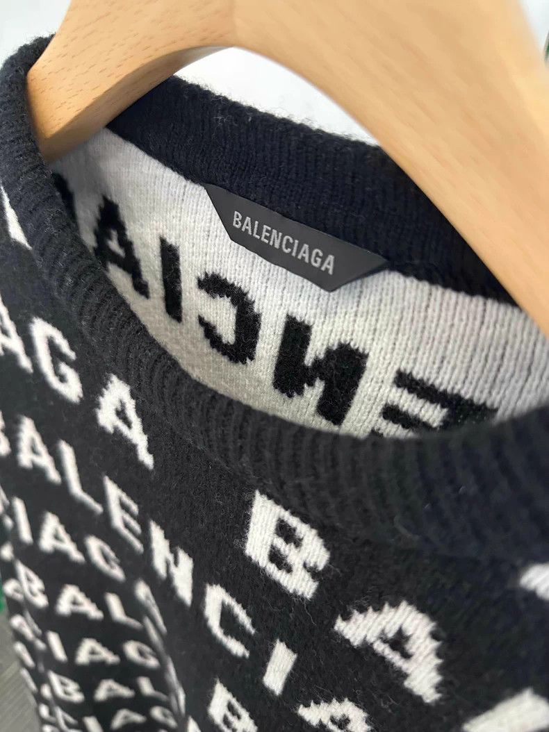 Balenciaga Balenciaga Knitted Sweater Size US S / EU 44-46 / 1 - 3 Thumbnail